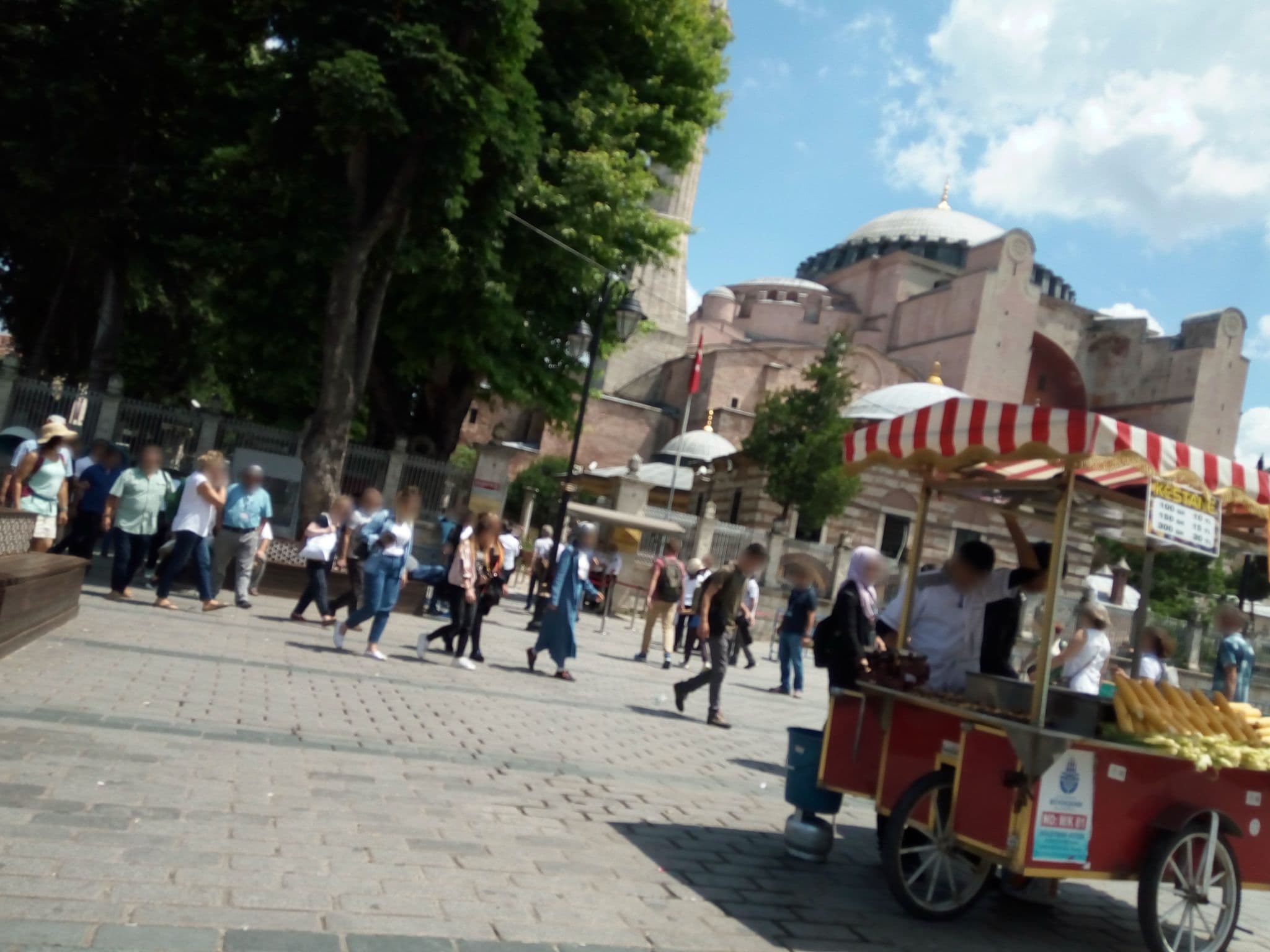 Street view near Shangri-La Bosphorus, Sultanahmet — © mapfool (CC BY-SA · Mapillary)