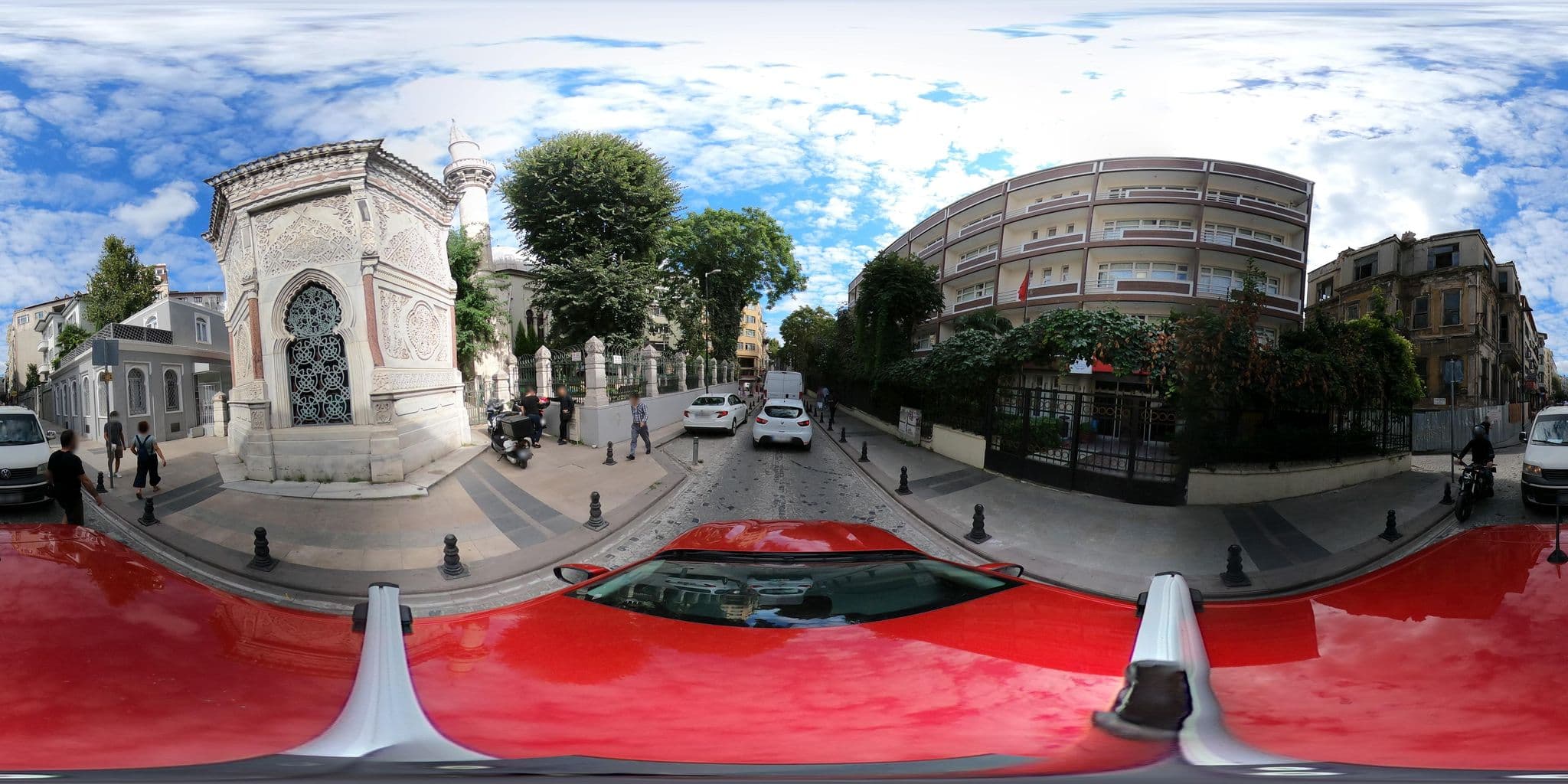 Street view near Selin Hotel, Sultanahmet — © ademturkmen (CC BY-SA · Mapillary)