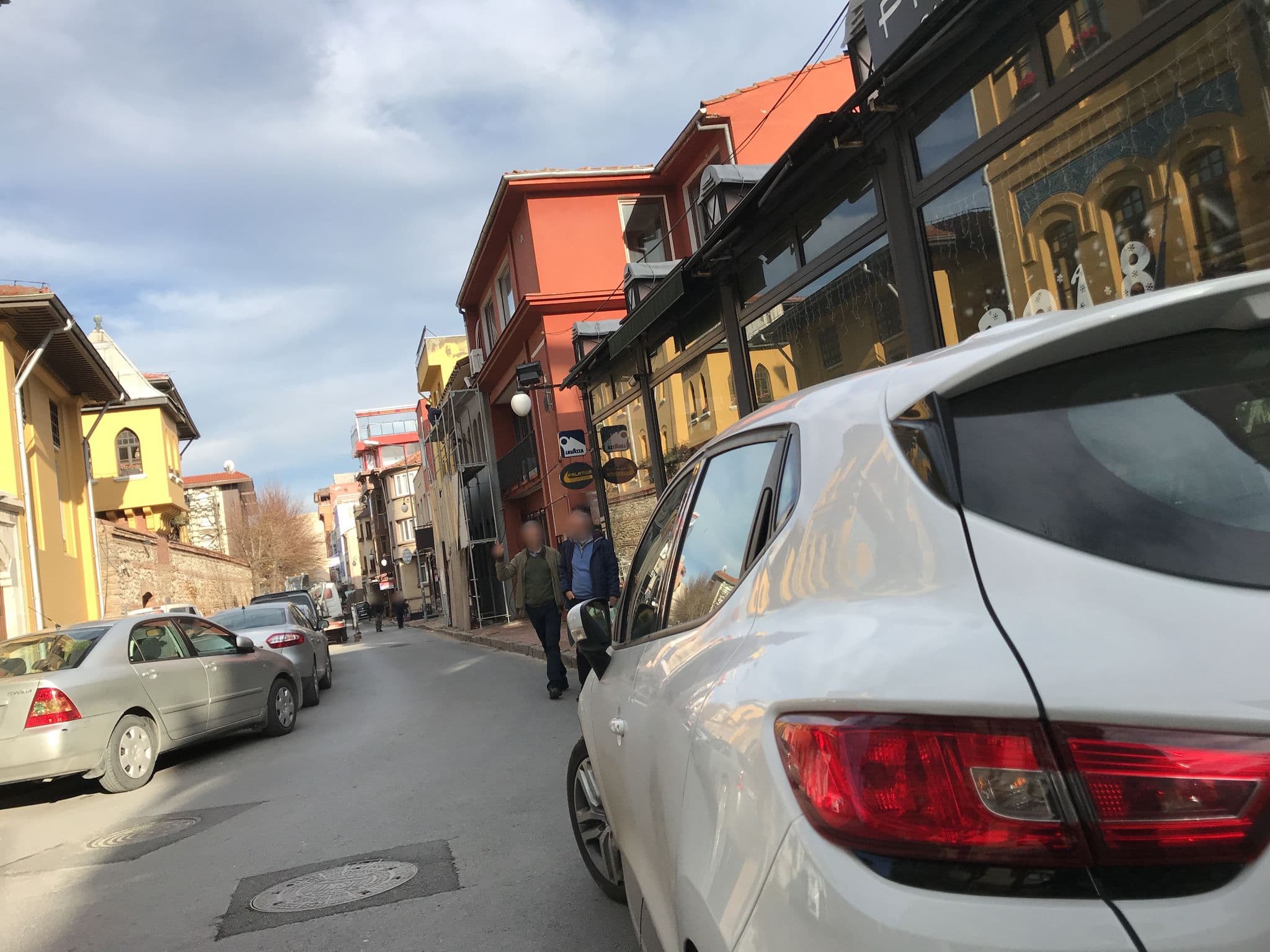 Street view near Hostel Istanbul, Sultanahmet — © asturksever (CC BY-SA · Mapillary)