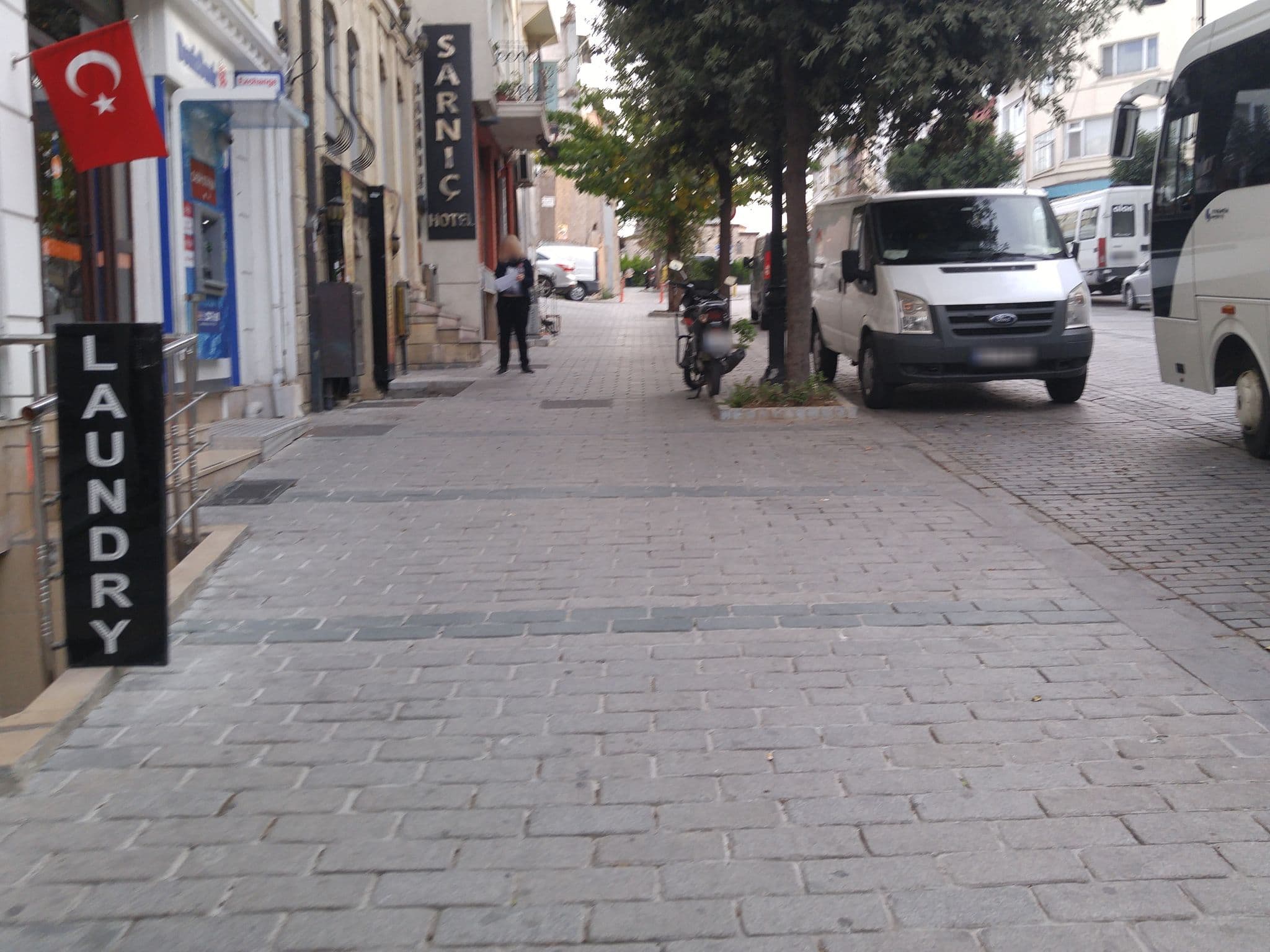 Street view near Stampoli Hotel, Sultanahmet — © eneerhut (CC BY-SA · Mapillary)