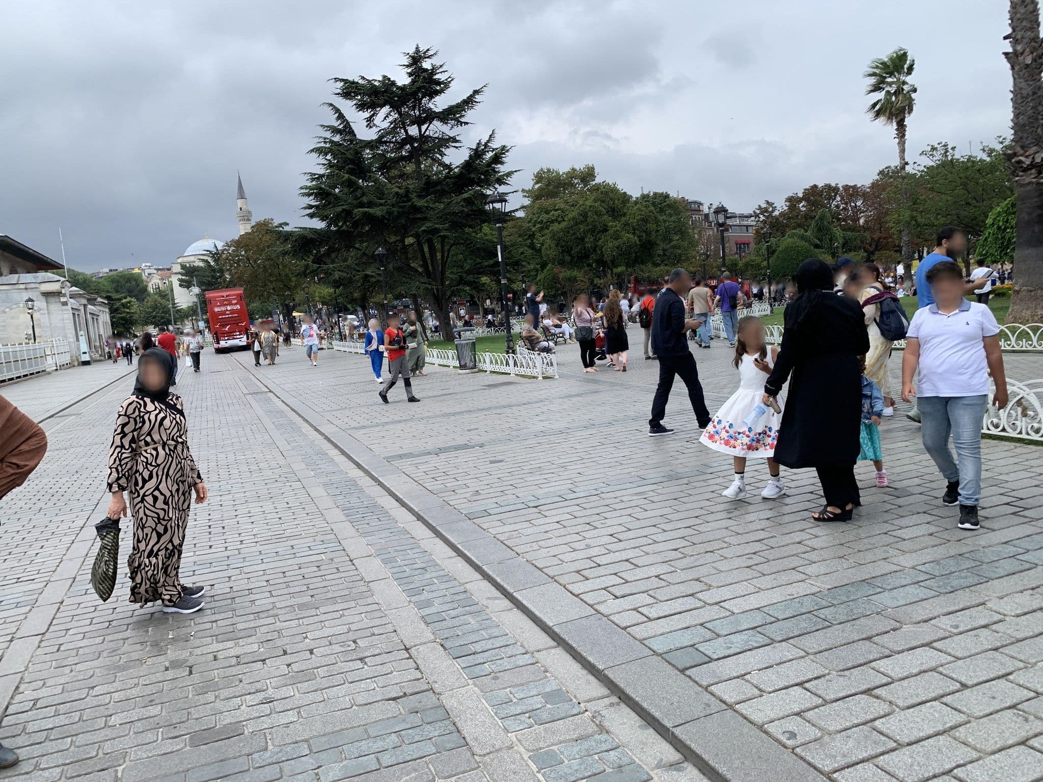 Street view near Türkiye turing Konuk evleri, Sultanahmet — © robot8a (CC BY-SA · Mapillary)