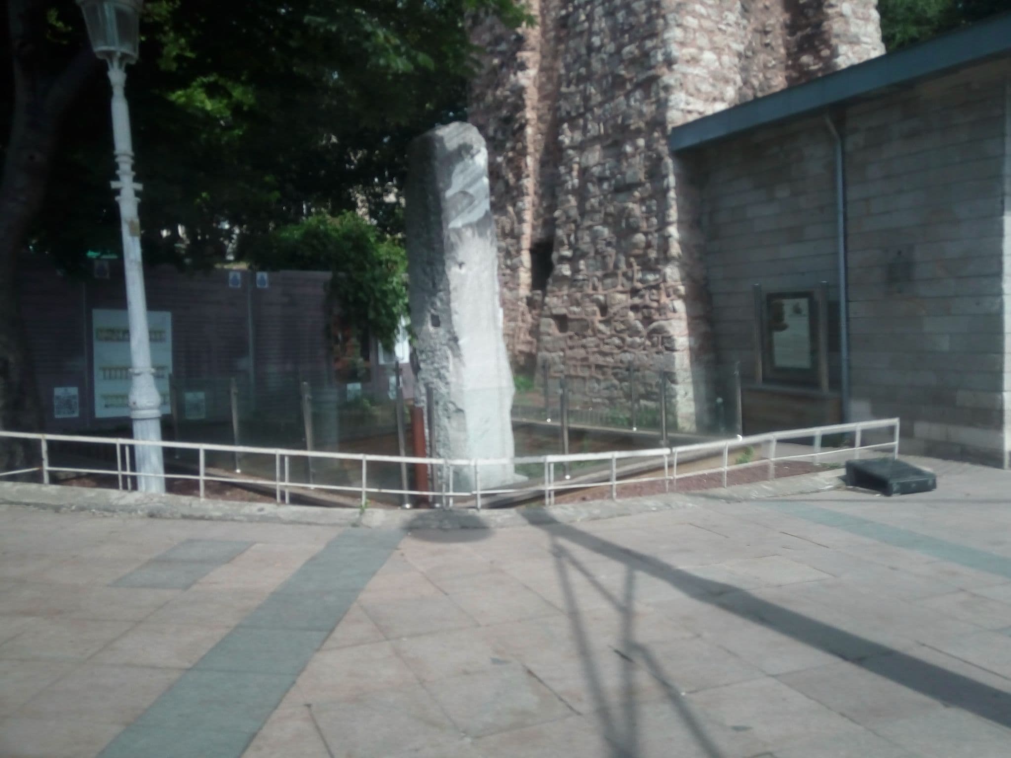 Street view near İstanbul, Sultanahmet — © mapfool (CC BY-SA · Mapillary)