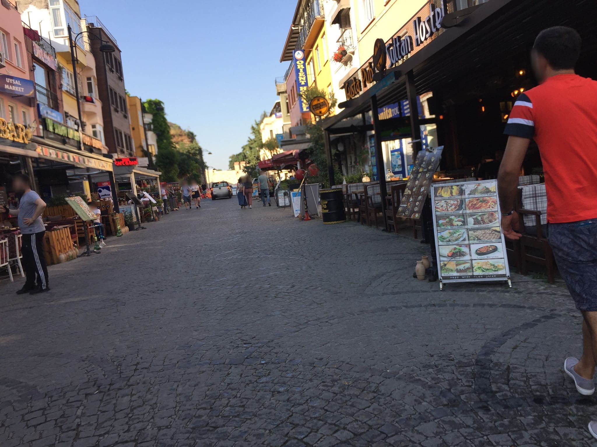 Street view near Shabby Hotel, Sultanahmet — © sessiznotalar (CC BY-SA · Mapillary)