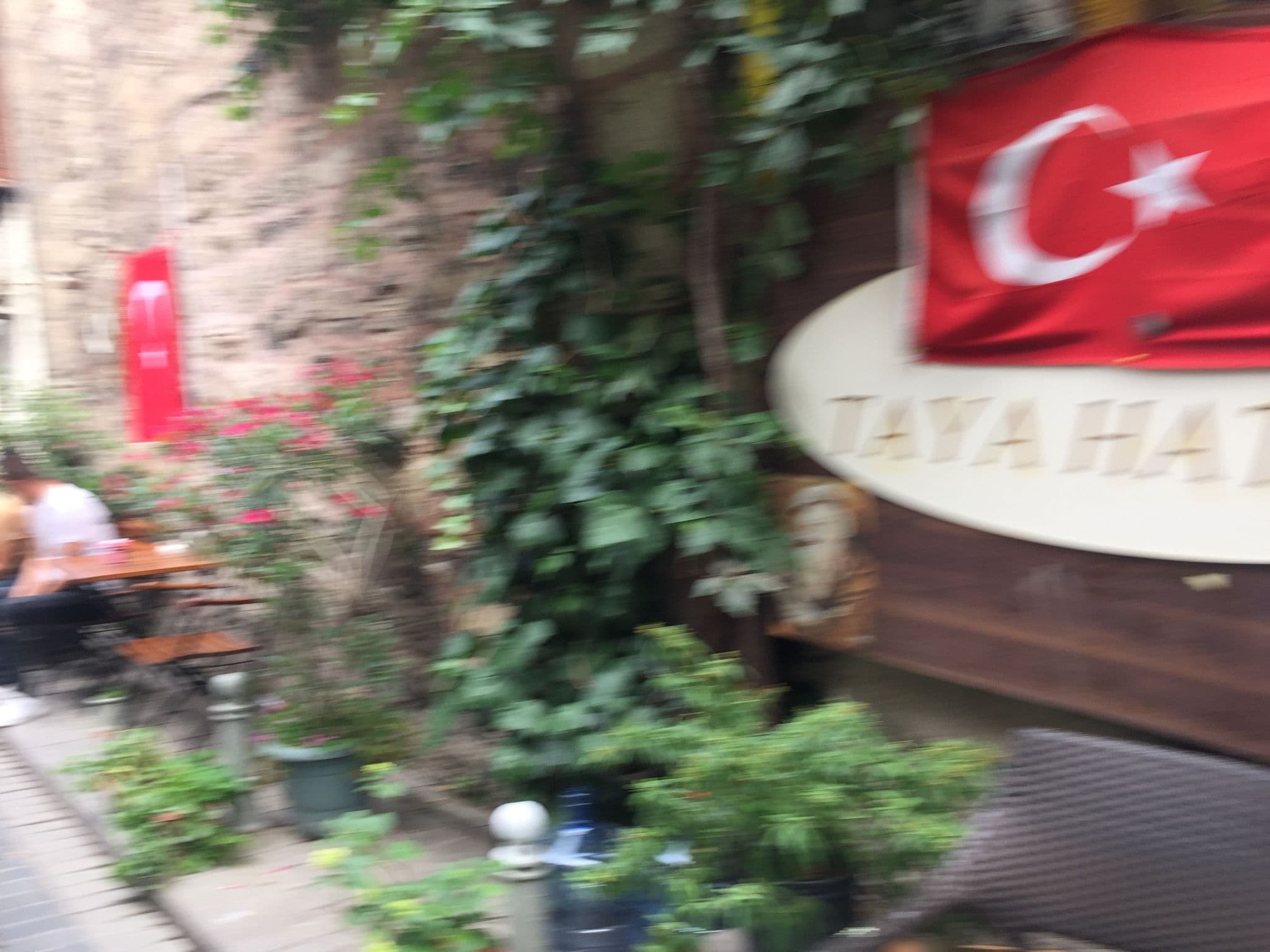 Street view near Rez Boutige Otel, Eminönü — © sessiznotalar (CC BY-SA · Mapillary)