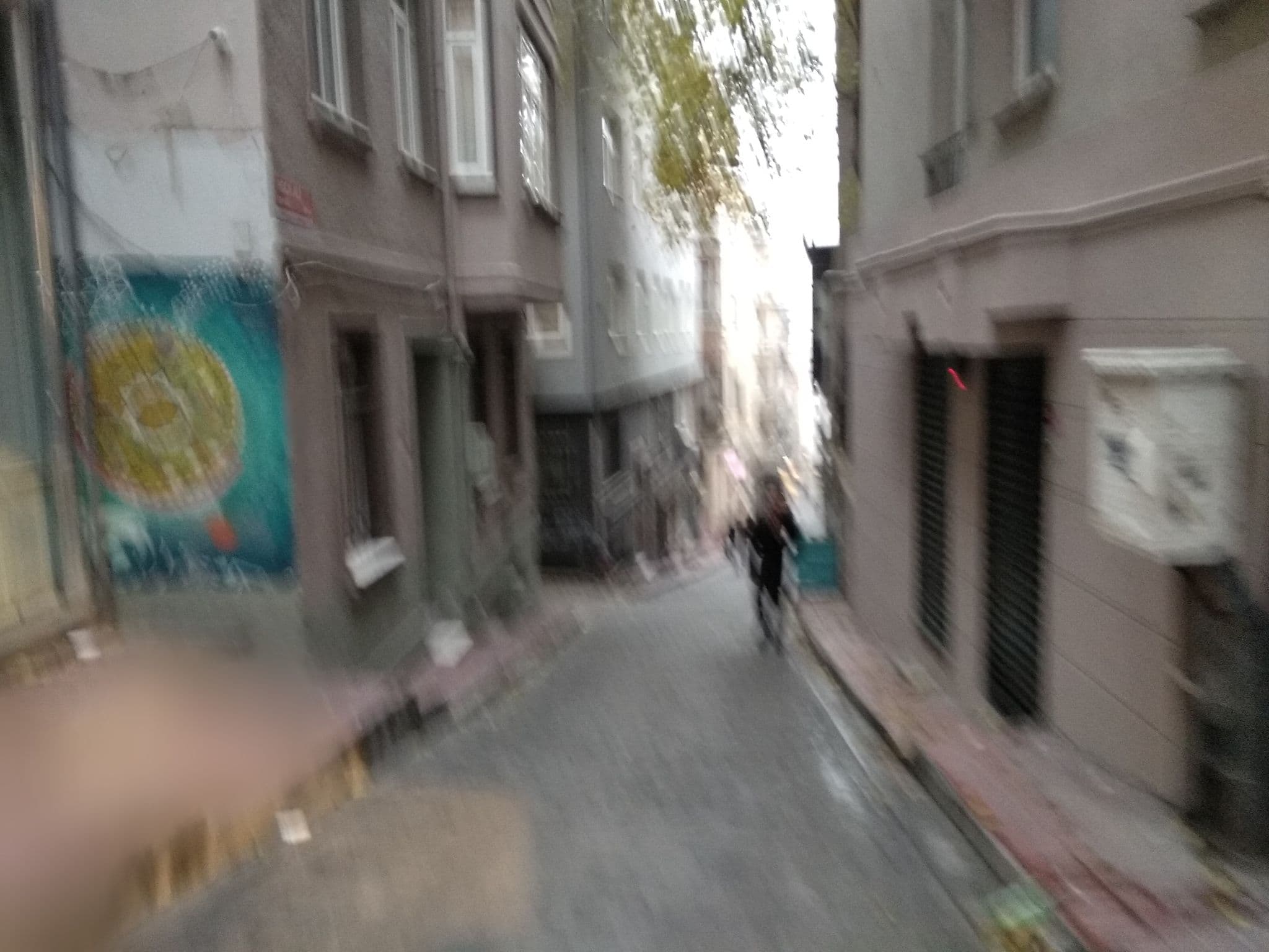 Street view near Nargala Hotel, Eminönü — © asturksever (CC BY-SA · Mapillary)