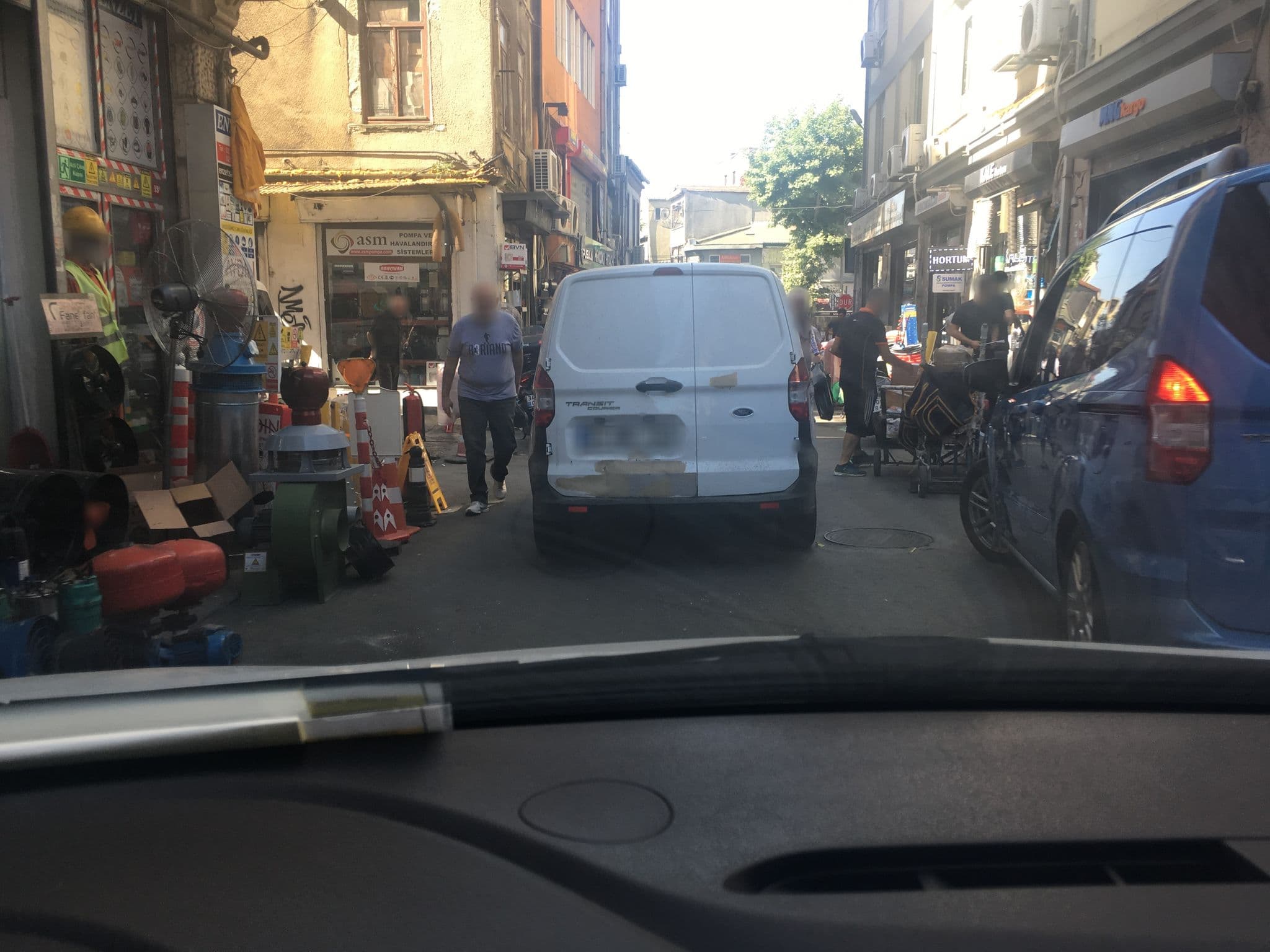 Street view near Art Suites Apartments, Eminönü — © myusufuyan (CC BY-SA · Mapillary)
