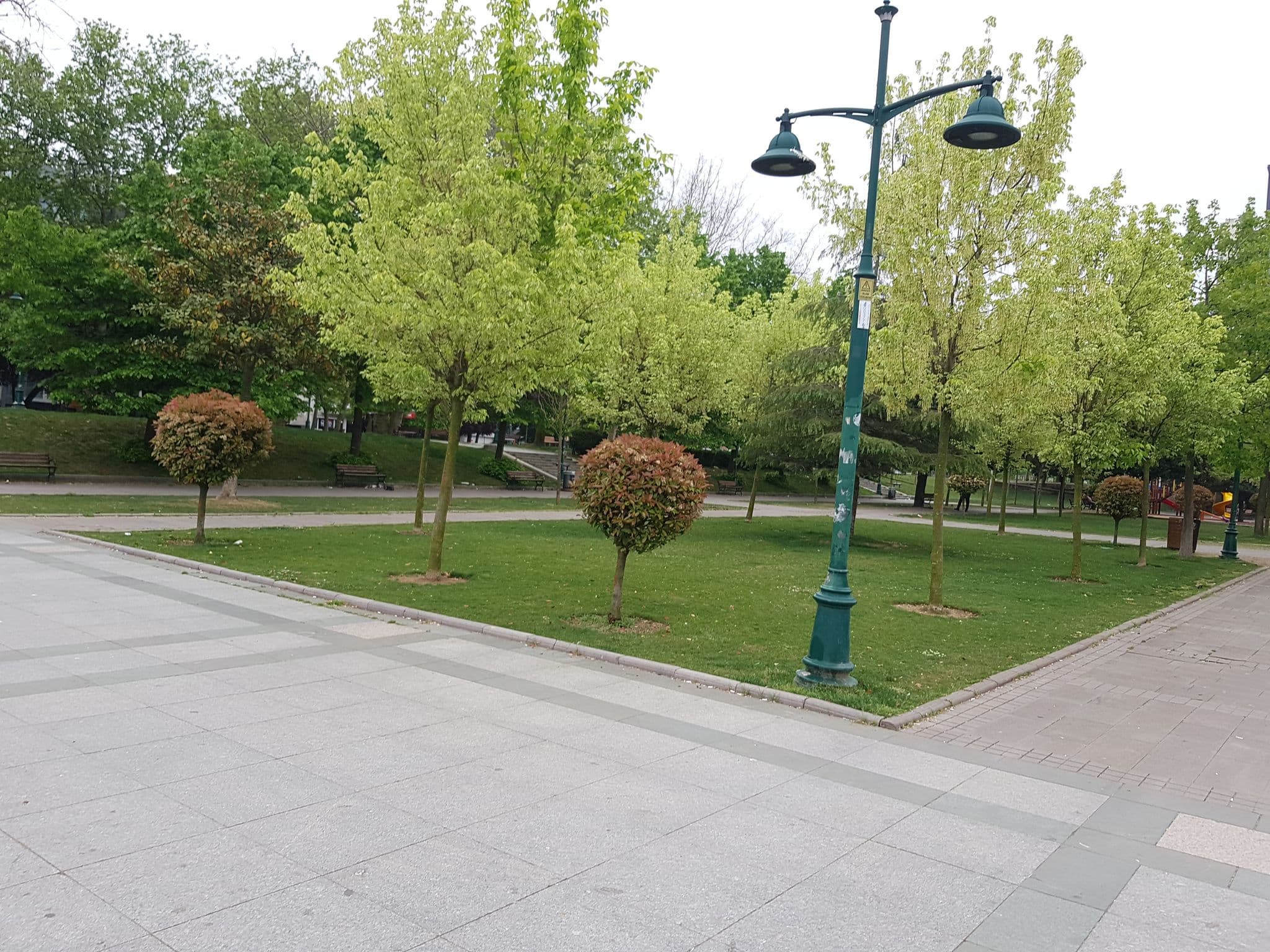 Street view near Taksim, Şişli — © stickynicky (CC BY-SA · Mapillary)