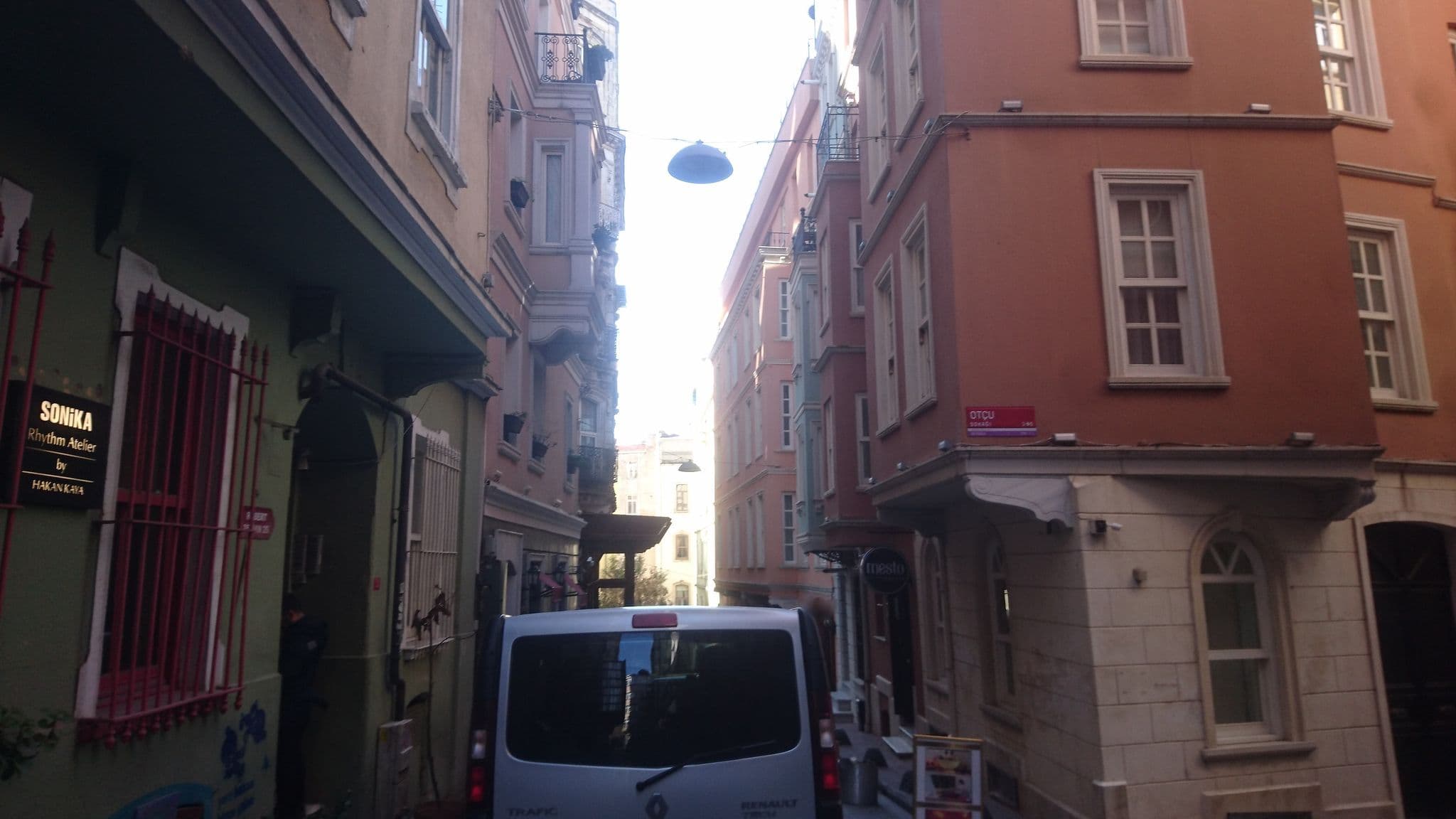 Street view near Galata Door Otel, Eminönü — © ferhat6155 (CC BY-SA · Mapillary)
