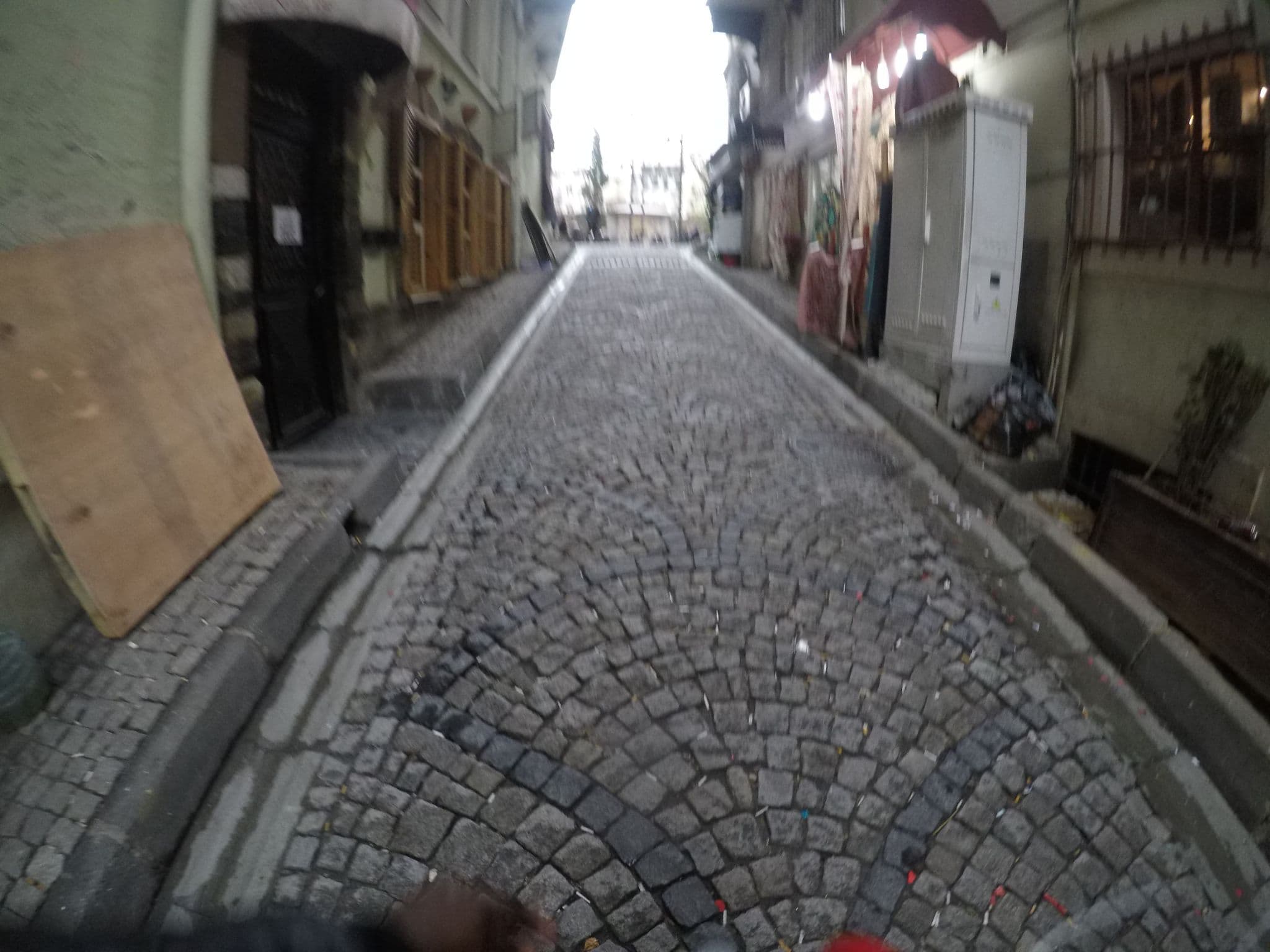 Street view near Anemon Hotel Galata, Eminönü — © chrisbeddow (CC BY-SA · Mapillary)