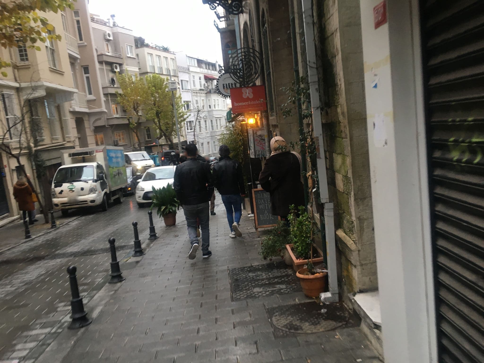 Street view near Hazz Istanbul, Eminönü — © khrystyna (CC BY-SA · Mapillary)