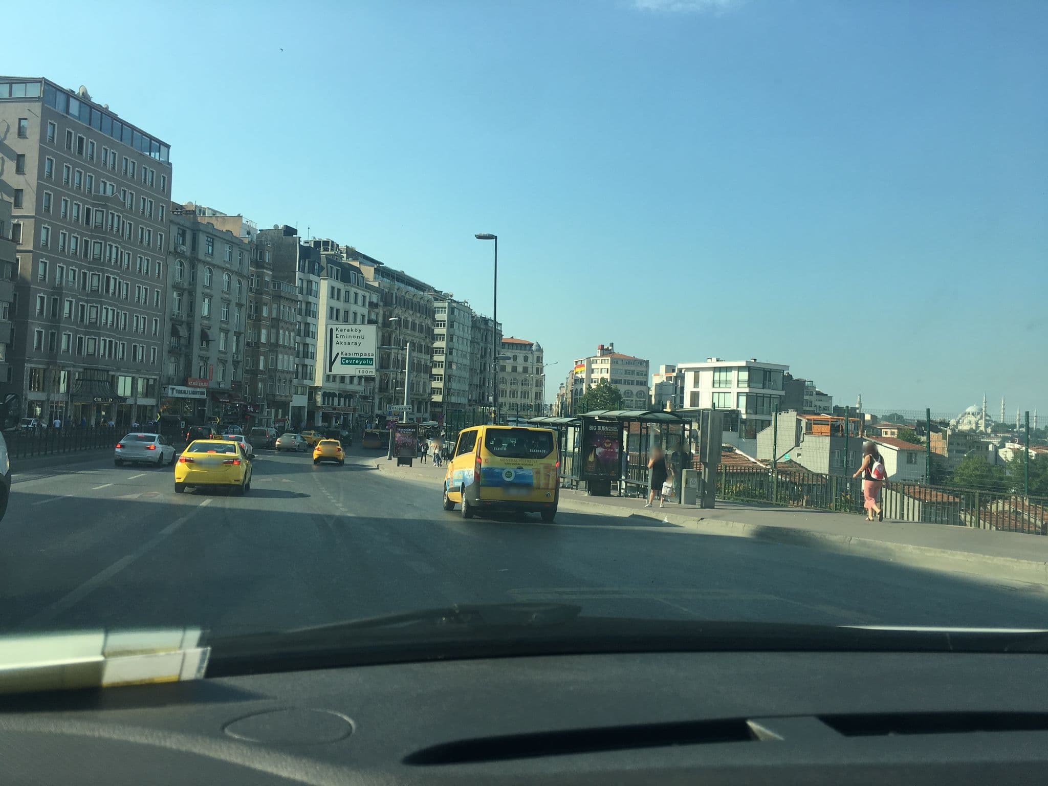 Street view near Evren Balcı Apartment, Eminönü — © myusufuyan (CC BY-SA · Mapillary)
