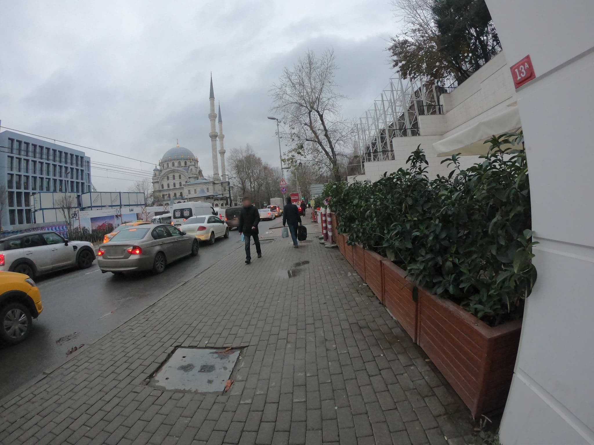 Street view near Fındıklı Otel Şantiyesi, Eminönü — © chrisbeddow (CC BY-SA · Mapillary)
