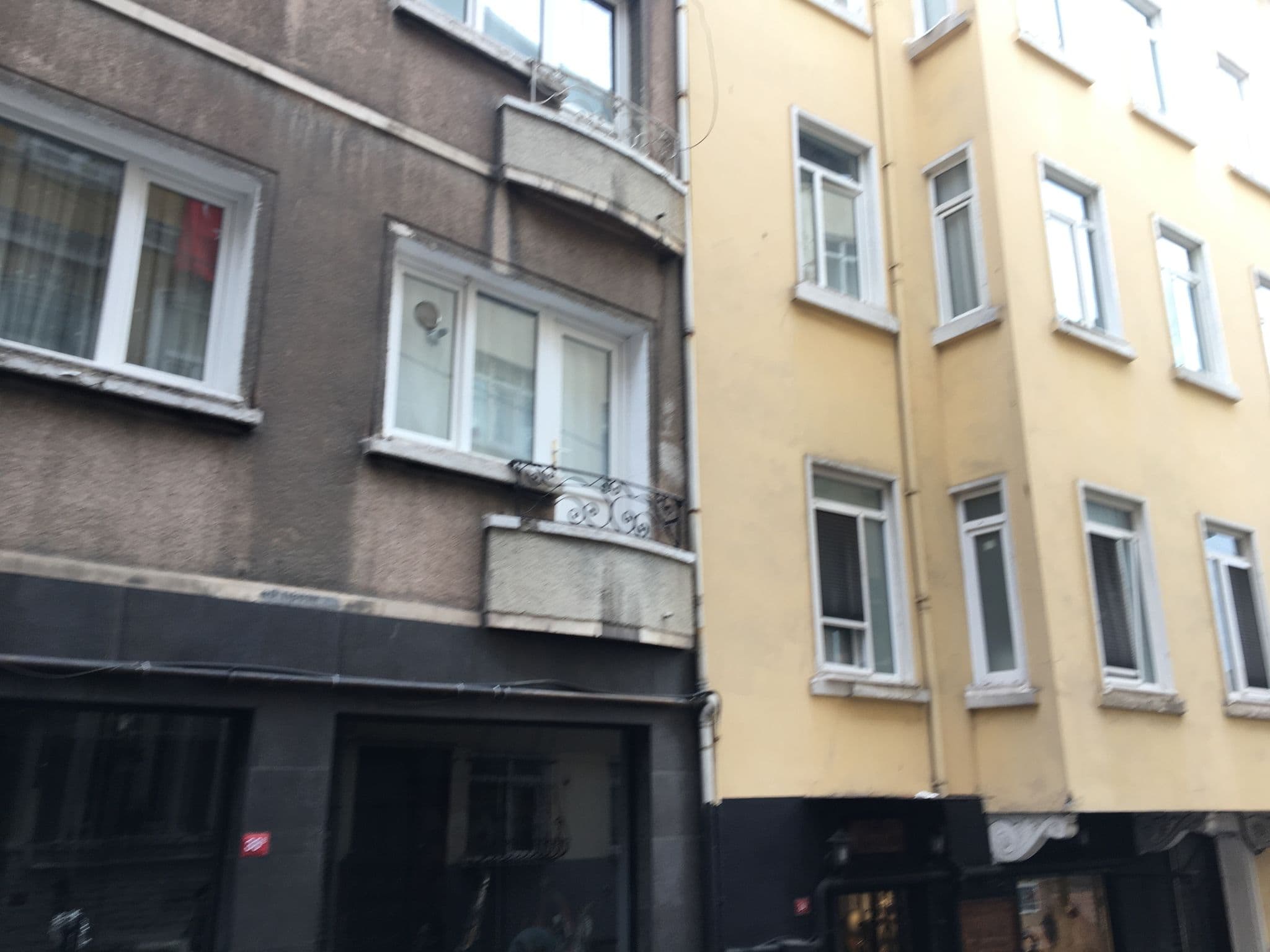 Street view near New Redriver Hostel, Eminönü — © ilhankoc (CC BY-SA · Mapillary)