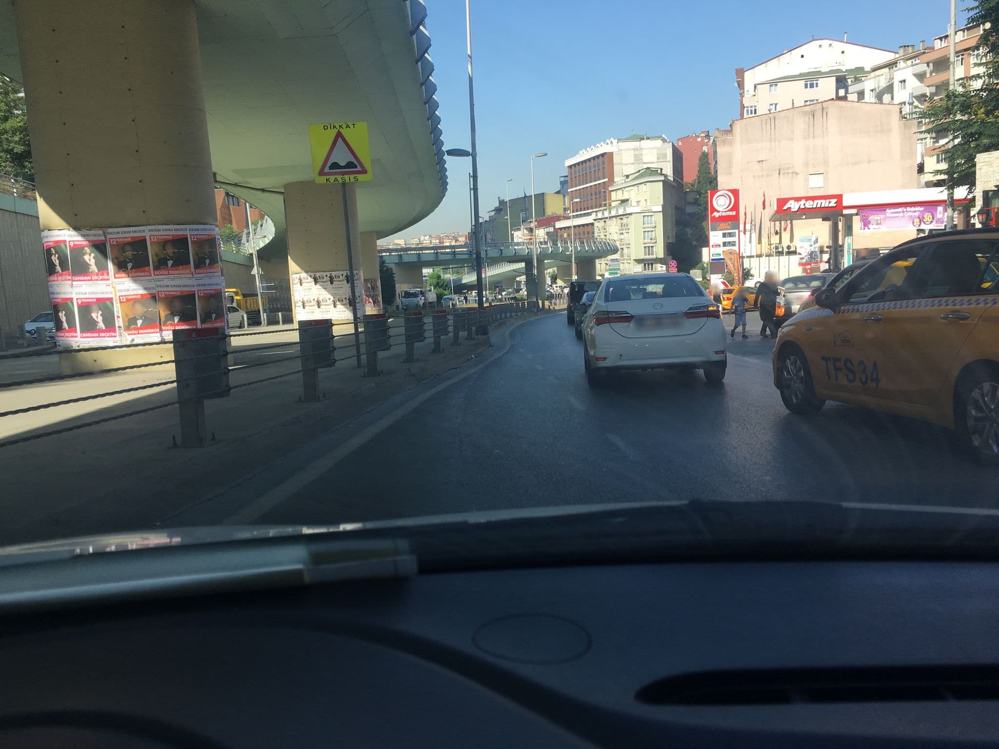 Street view near Urban Hotel Bomonti, Şişli — © myusufuyan (CC BY-SA · Mapillary)