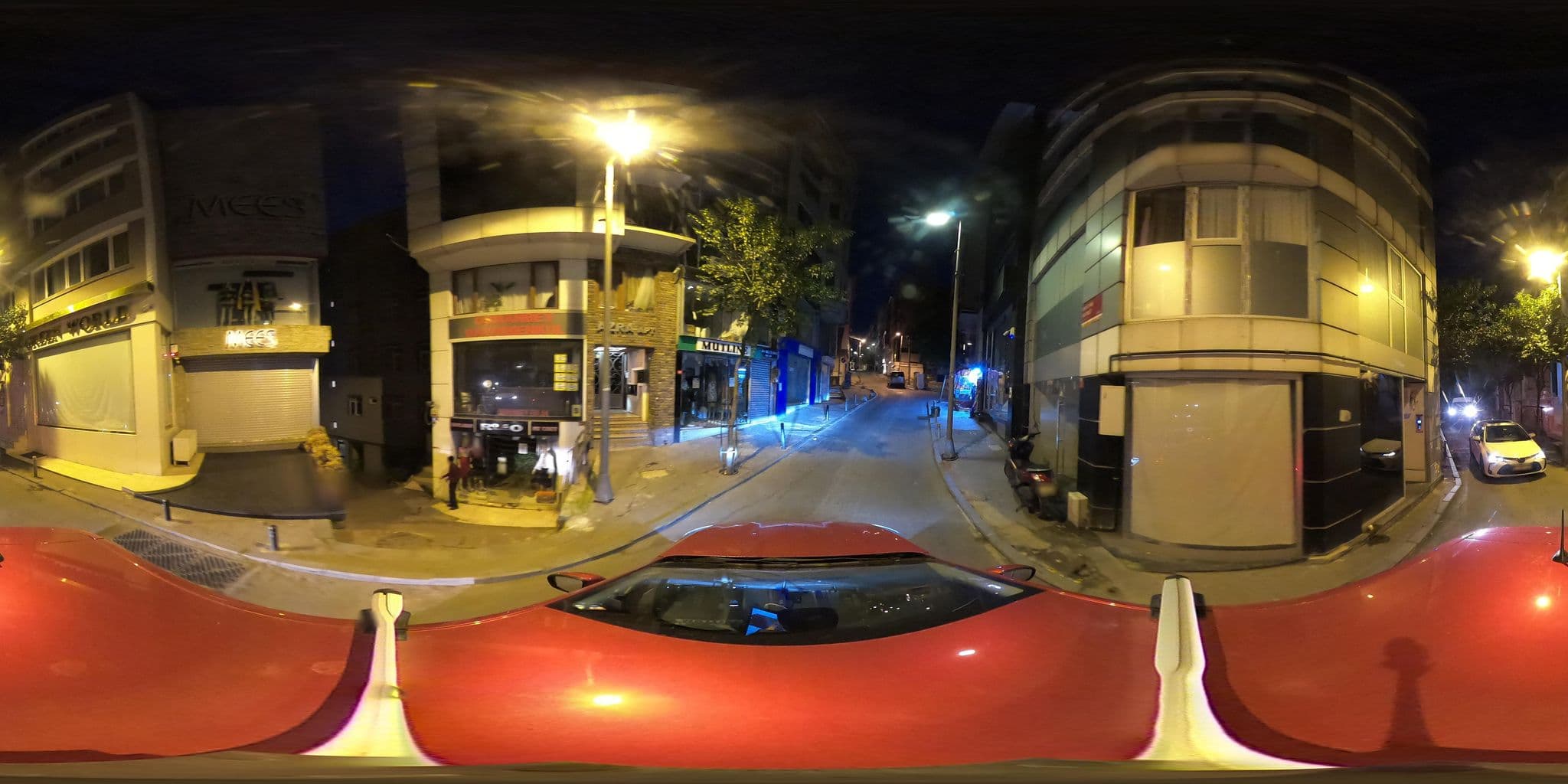 Street view near Red City Residance, Şişli — © ademturkmen (CC BY-SA · Mapillary)