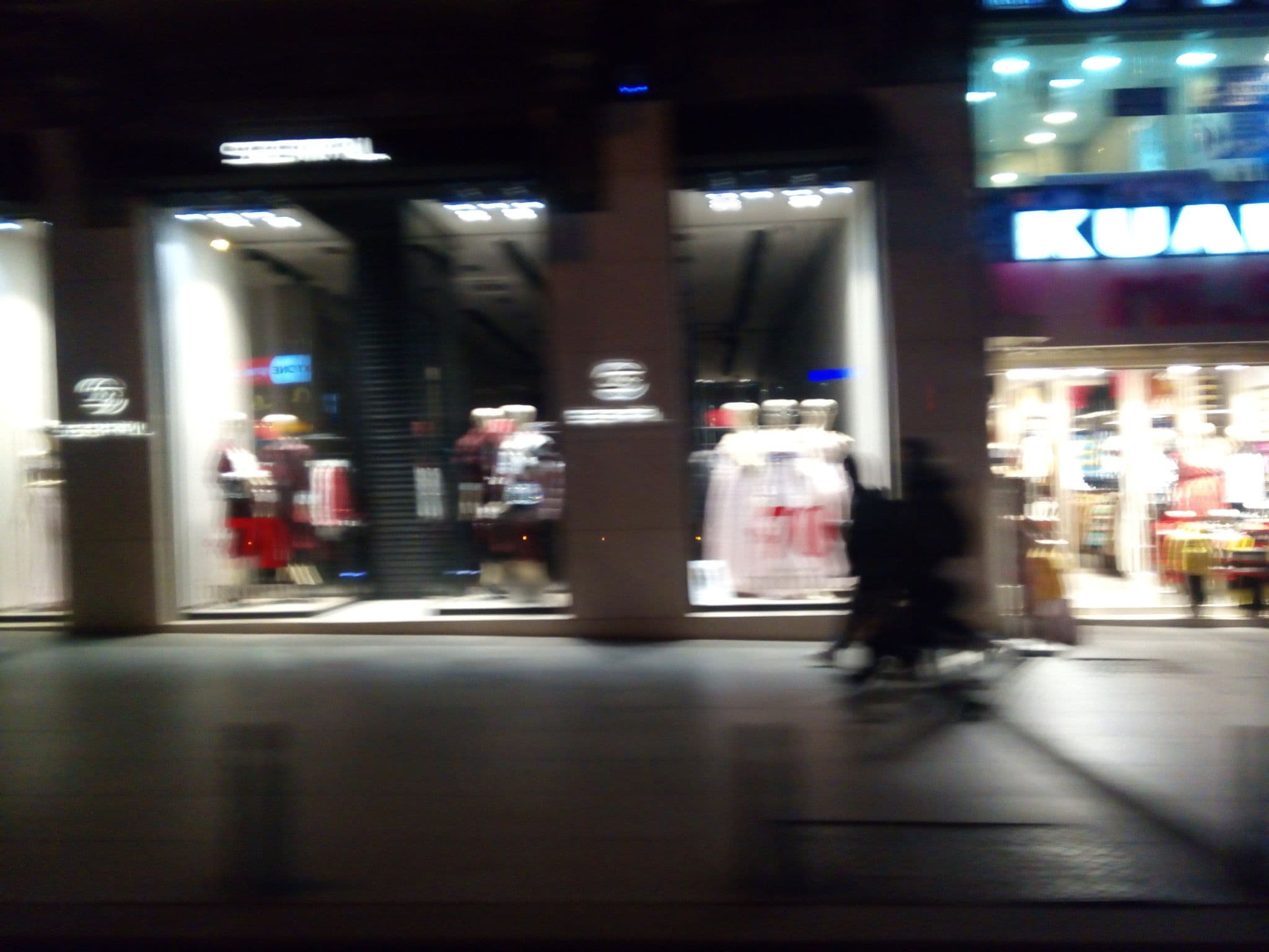 Street view near Inception Travel, Şişli — © asefakcby (CC BY-SA · Mapillary)