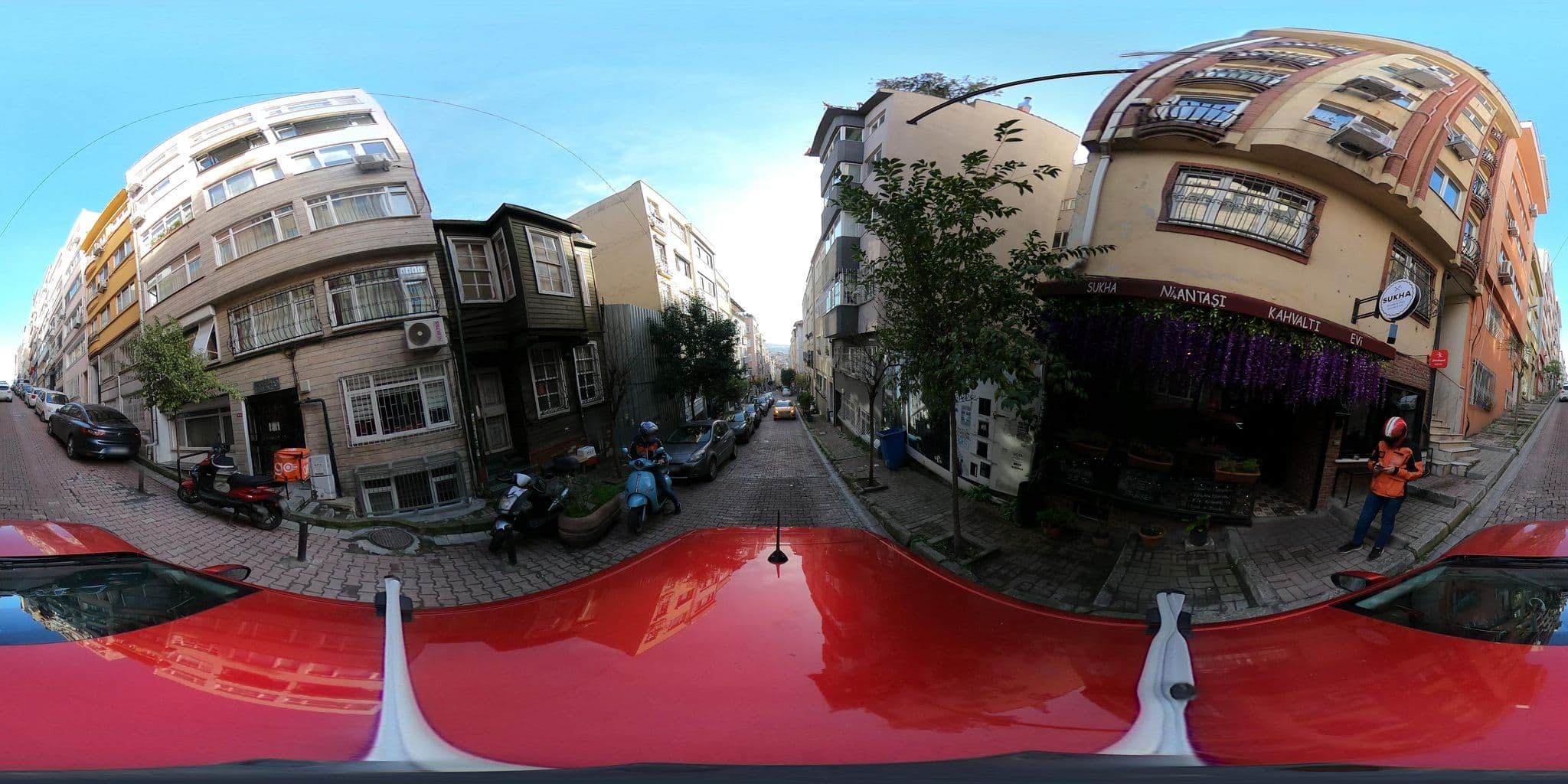 Street view near Felis Ödülleri 2011 - Swiss Otel Bosphorus, Yıldız — © ademturkmen (CC BY-SA · Mapillary)