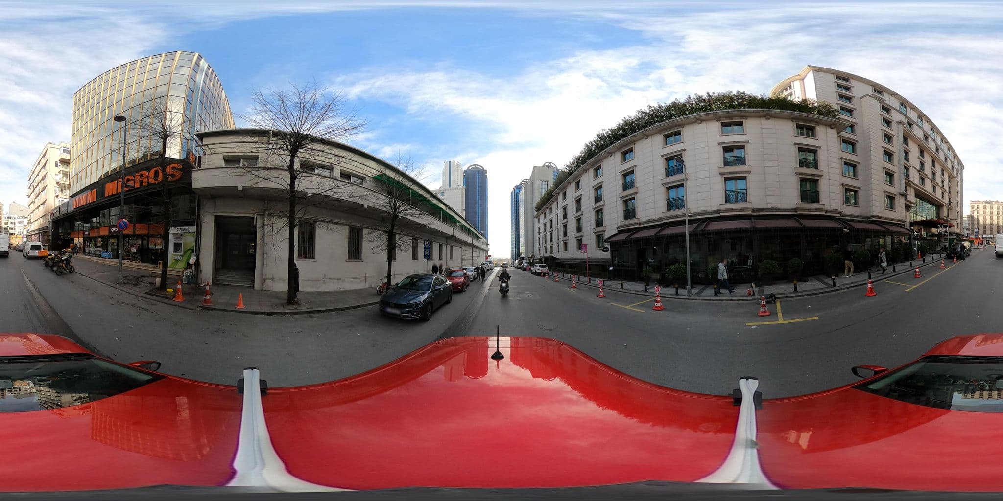 Street view near No.320, Şişli — © ademturkmen (CC BY-SA · Mapillary)
