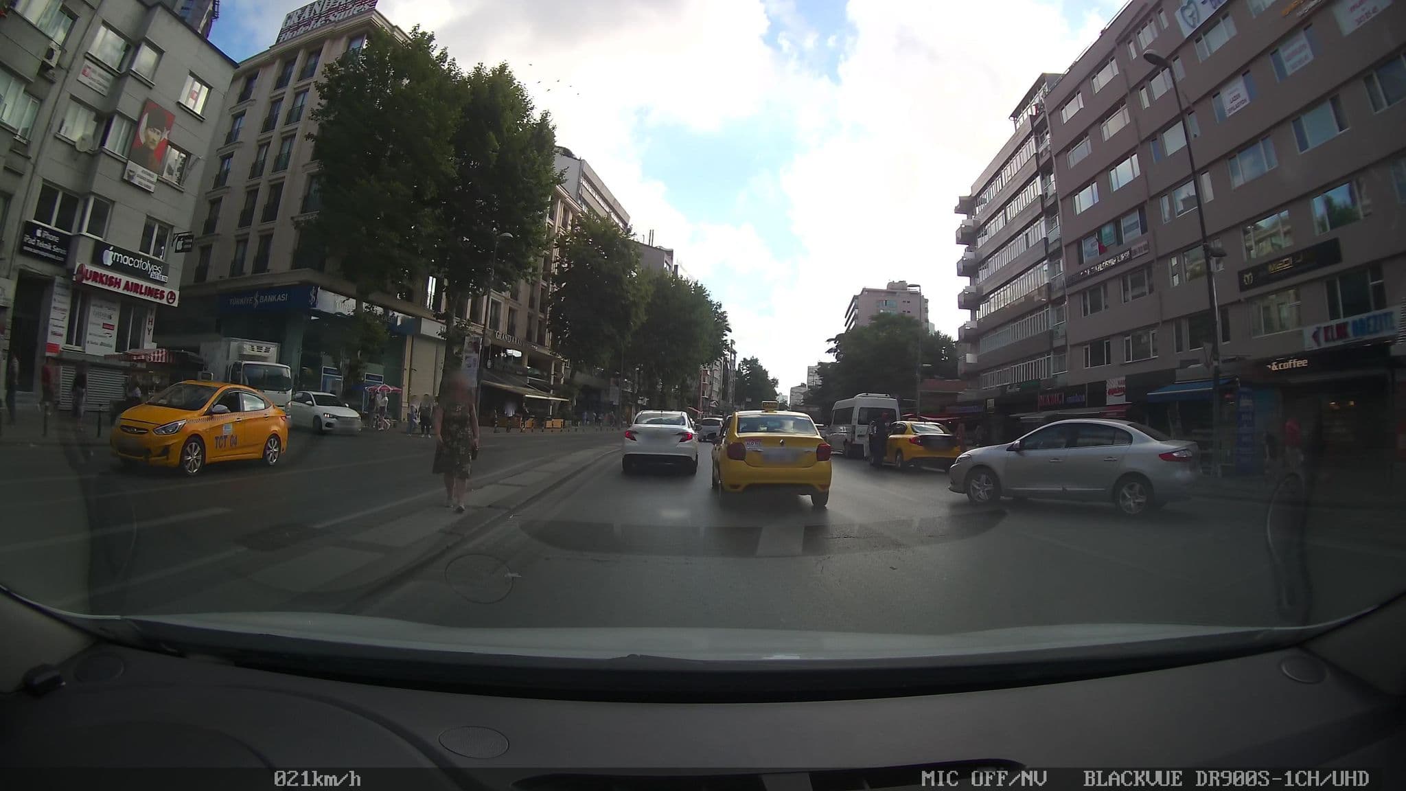 Street view near Radisson Blu Hotel Istanbul Sisli & Pera Pre Opening Office, Şişli — © ahmetegri (CC BY-SA · Mapillary)