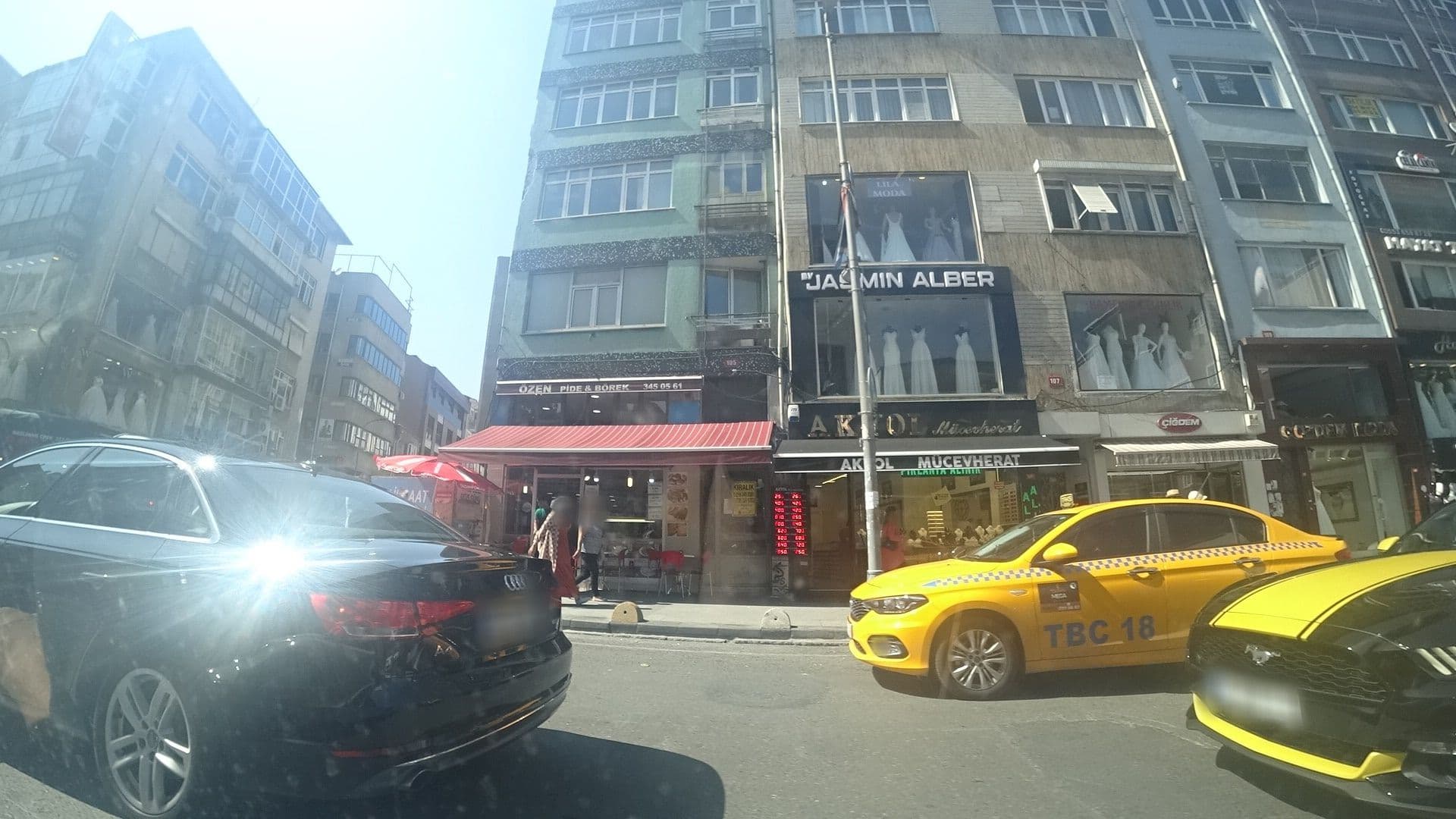 Street view near Anı Turizm, Salacak — © erenozdemir (CC BY-SA · Mapillary)