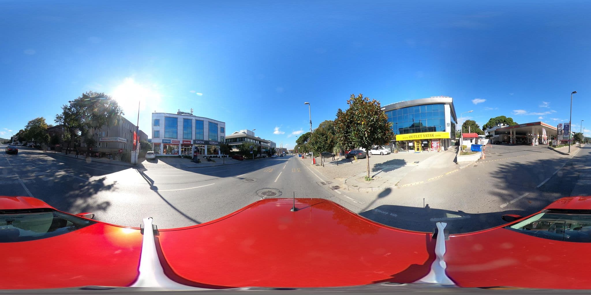 Street view near Altunizade Prencess Otel Şantiyesi, Altunizade — © ademturkmen (CC BY-SA · Mapillary)