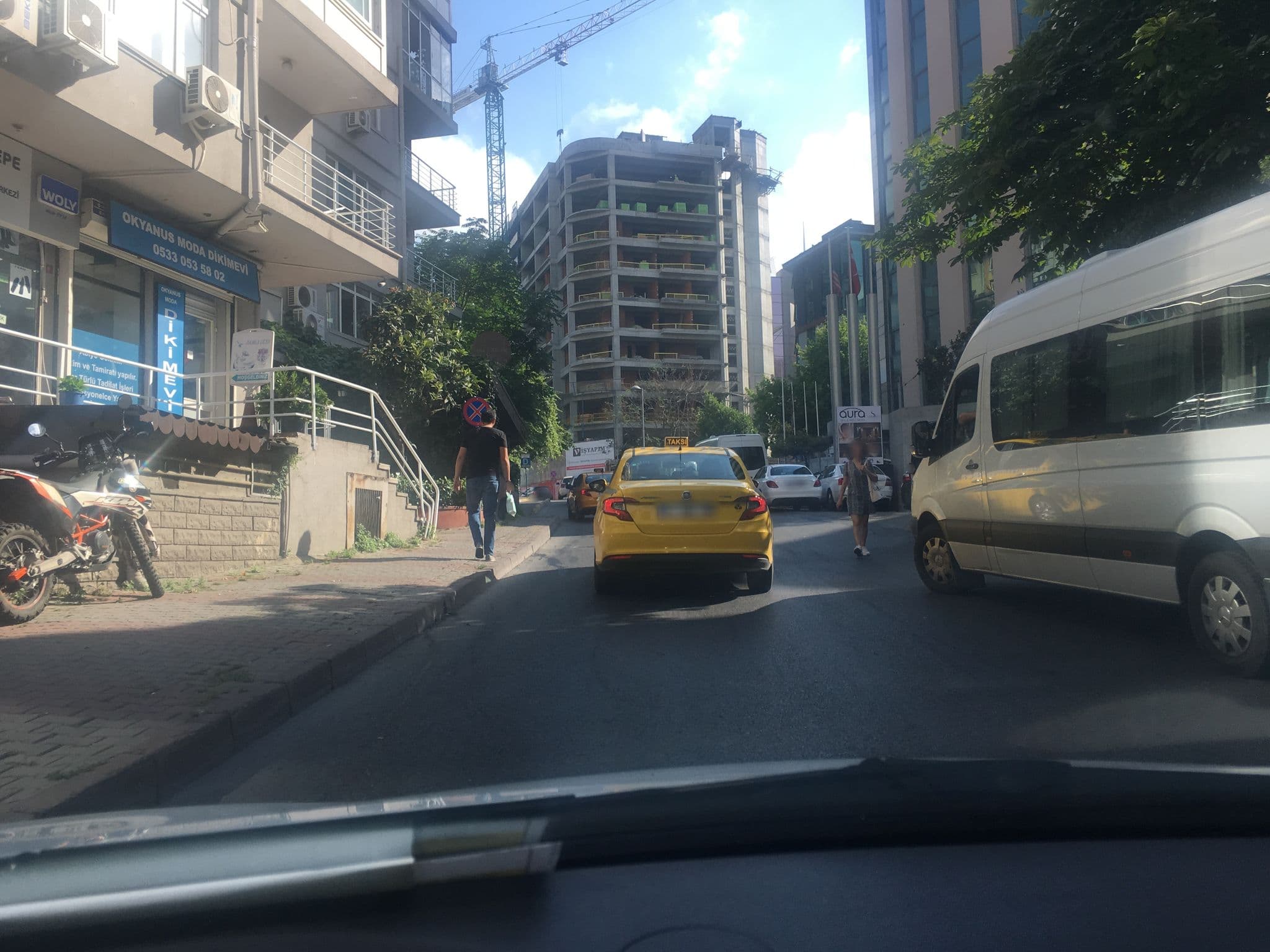 Street view near Sürmeli Hotels & Resorts, Şişli — © myusufuyan (CC BY-SA · Mapillary)