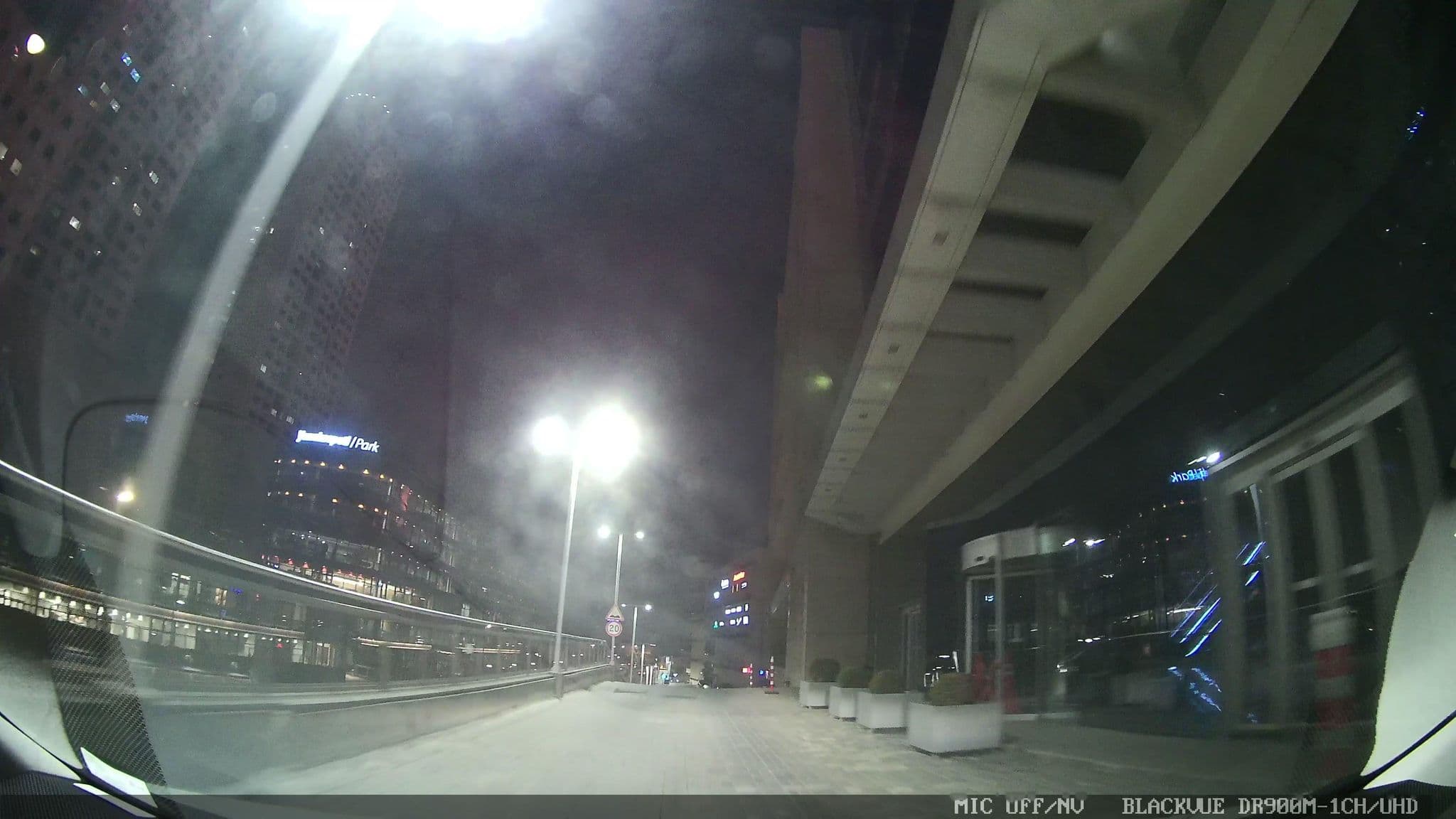 Street view near Whydam Grand Güzellik Salonu, Levent — © asturksever (CC BY-SA · Mapillary)