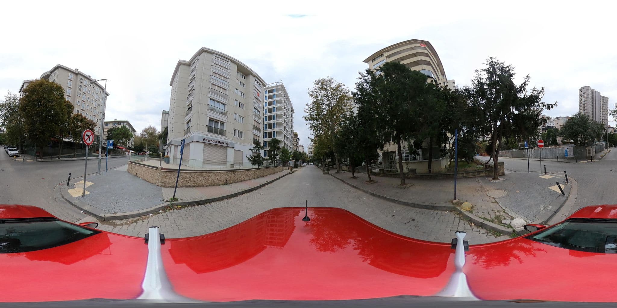 Street view near One Istanbul Ev & Butik Otel, Ataşehir — © ademturkmen (CC BY-SA · Mapillary)