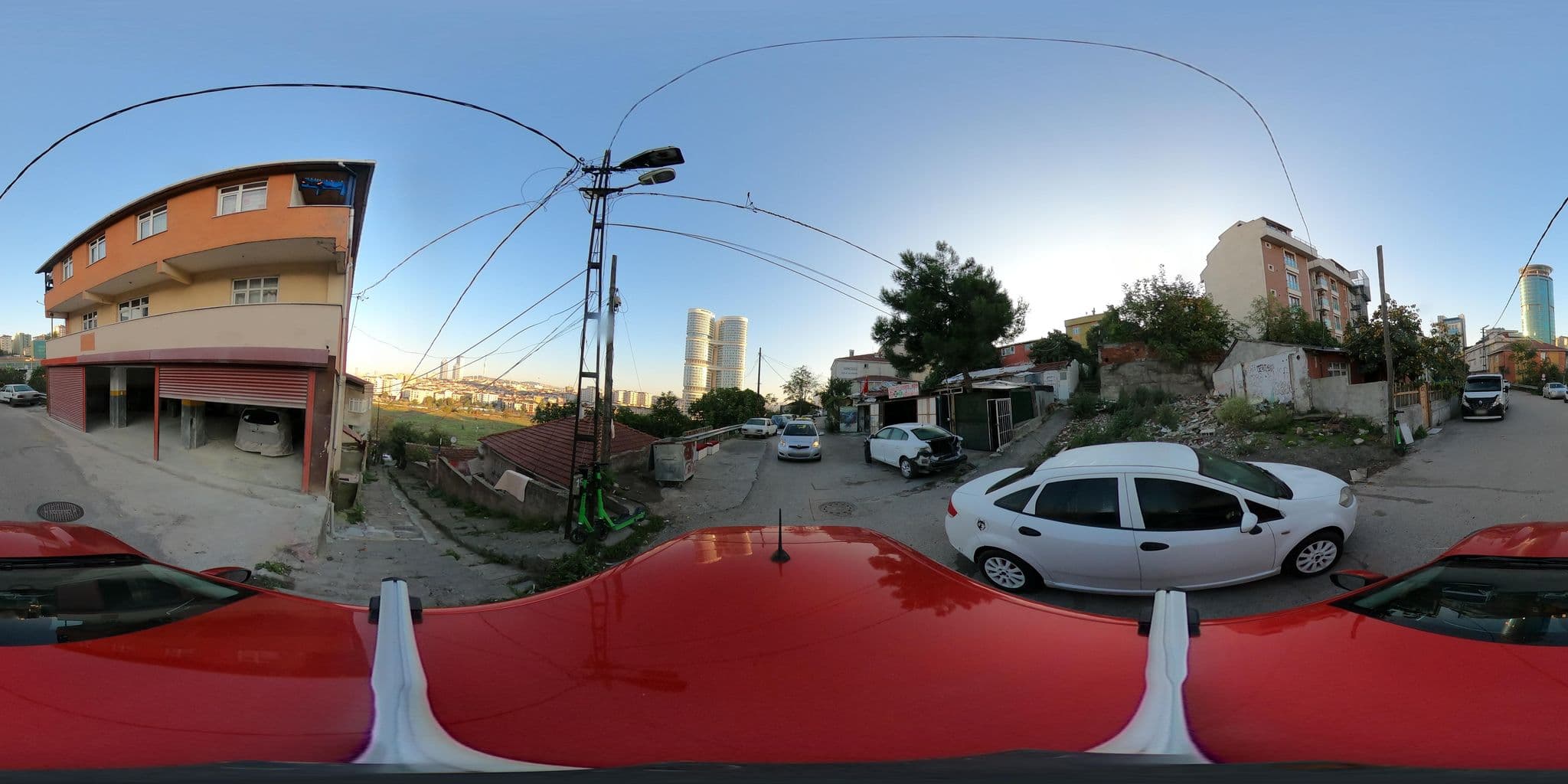 Street view near Sahra Suites, Ataşehir — © ademturkmen (CC BY-SA · Mapillary)