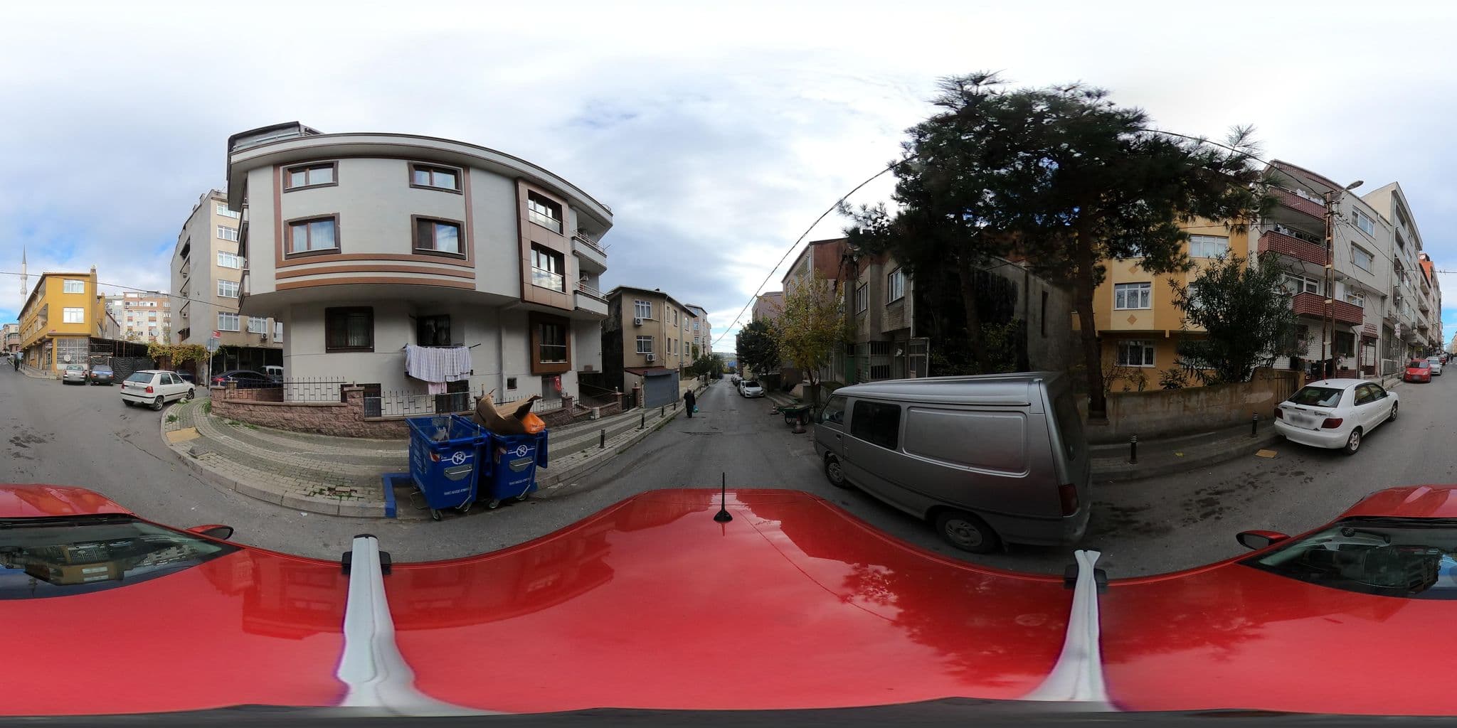 Street view near house of #Şen, Altunizade — © ademturkmen (CC BY-SA · Mapillary)