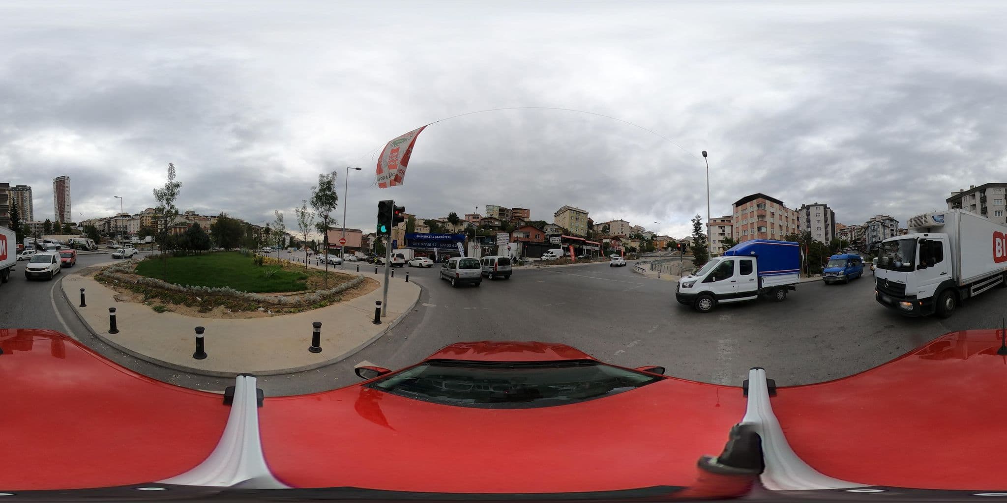 Street view near Uyar Resorts & Spa Center, Ataşehir — © ademturkmen (CC BY-SA · Mapillary)