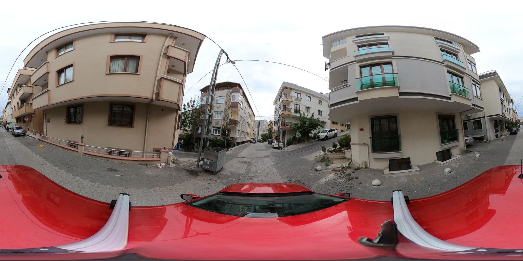 Street view near Saklikoy, Ataşehir — © ademturkmen (CC BY-SA · Mapillary)