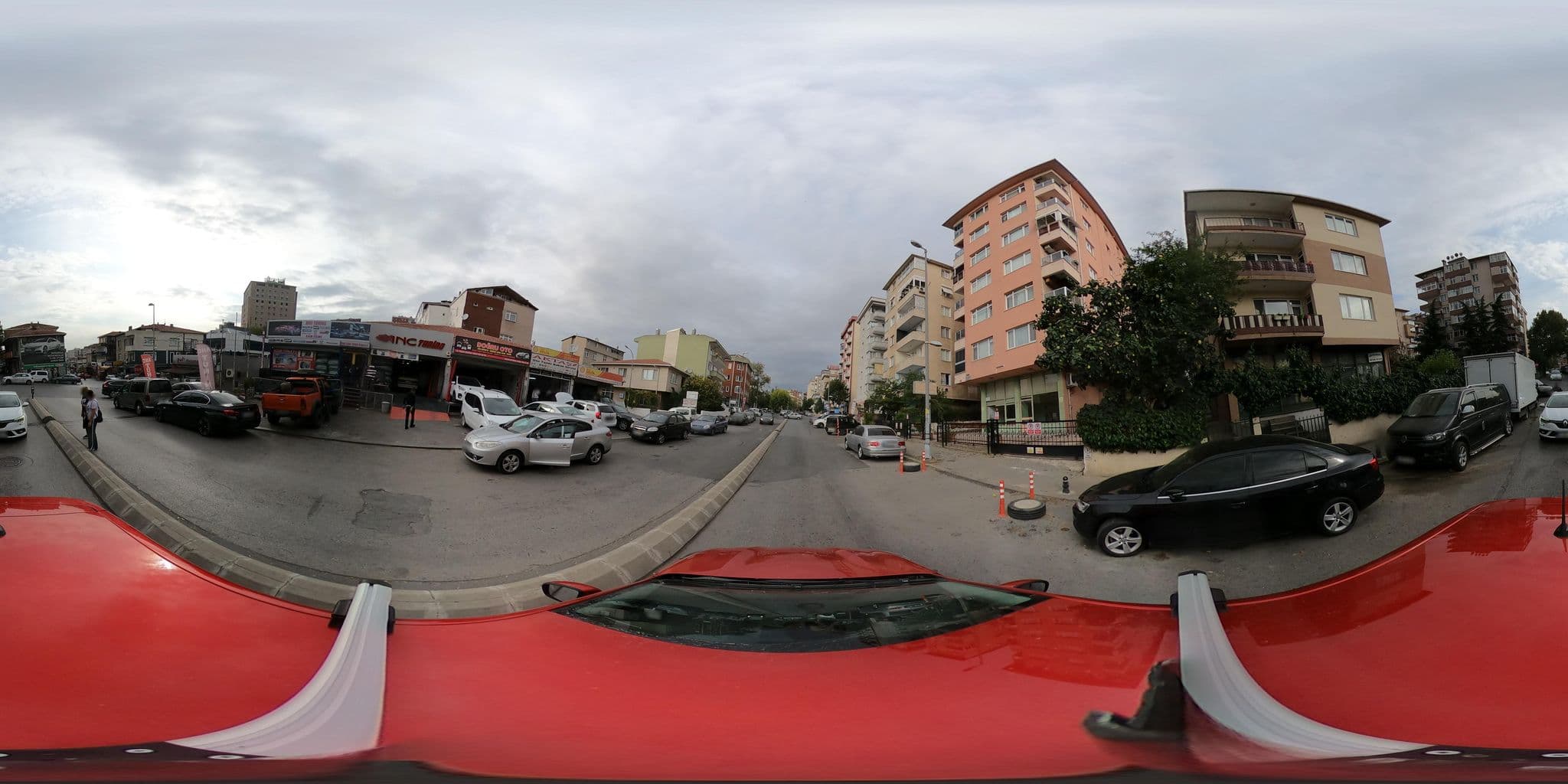 Street view near 1819, Ataşehir — © ademturkmen (CC BY-SA · Mapillary)