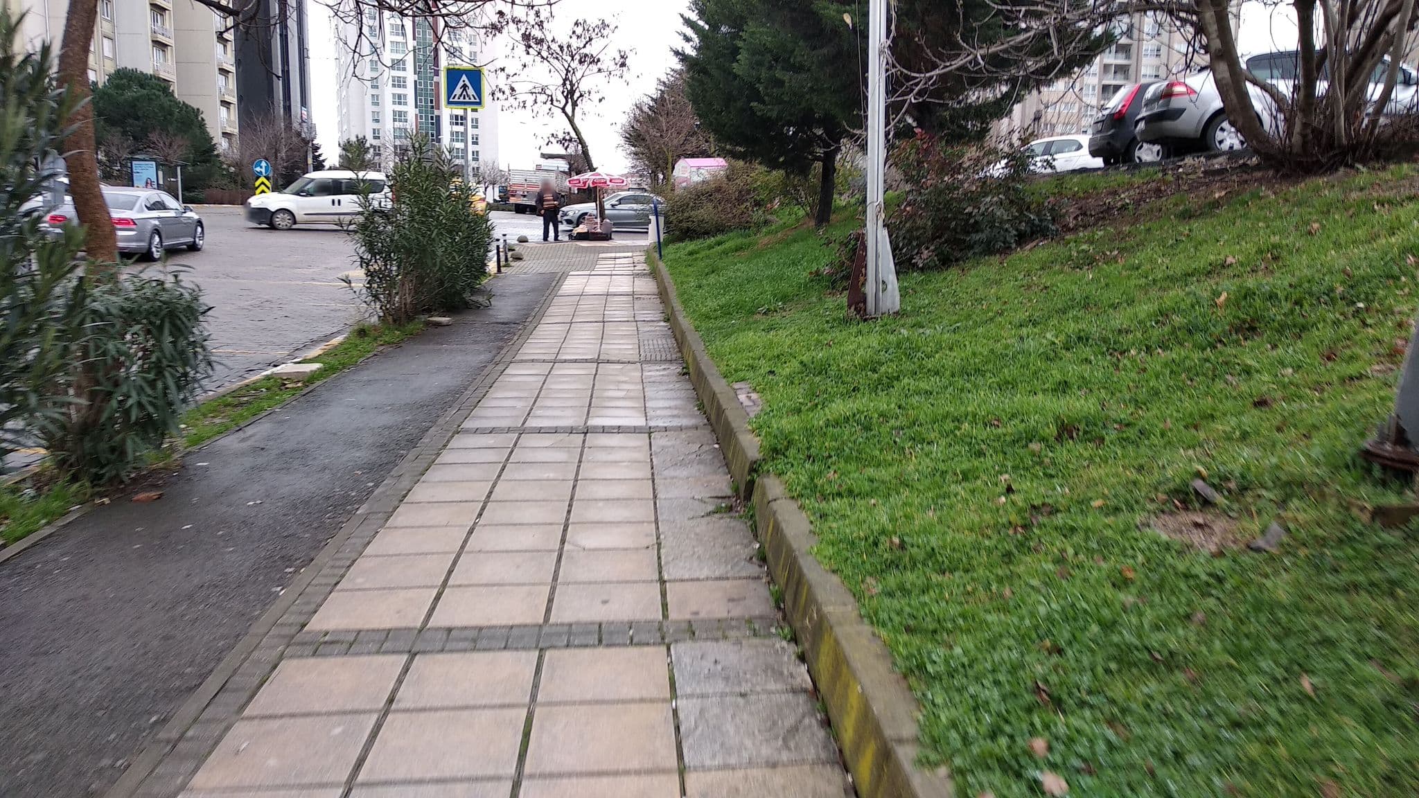 Street view near Stuttgart Belediyesi Dinlenme Tesisleri, Ataşehir — © boracasli (CC BY-SA · Mapillary)