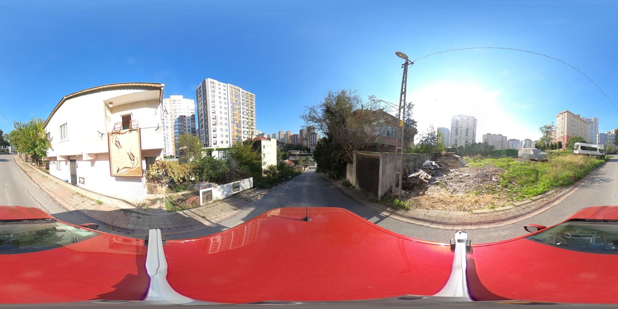 Street view near Nish Ataşehir suit, Umraniye — © ademturkmen (CC BY-SA · Mapillary)