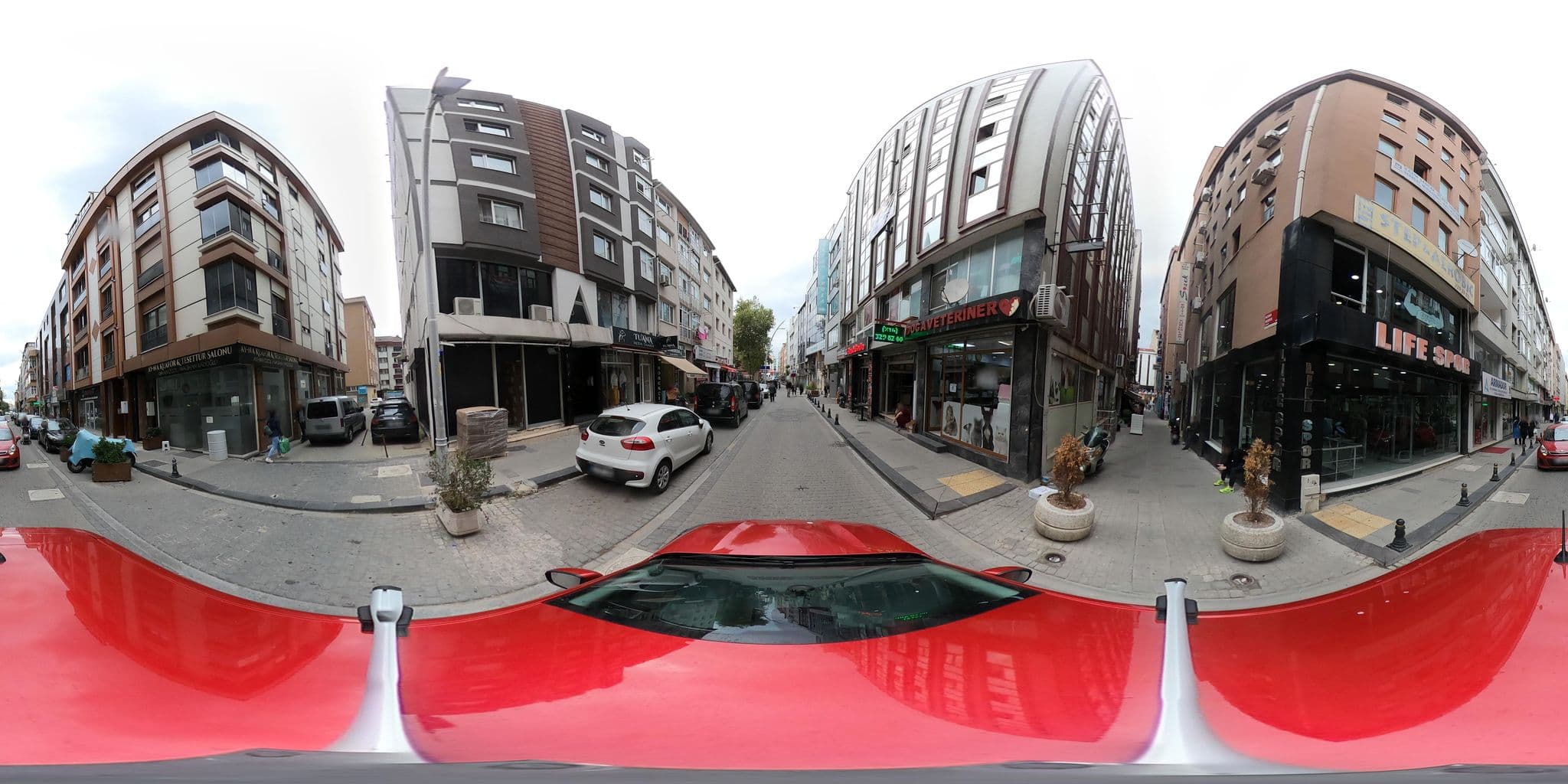 Street view near Ümraniye, Umraniye — © ademturkmen (CC BY-SA · Mapillary)