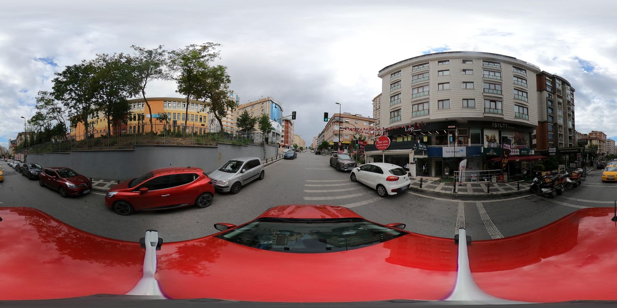 Street view near Özmen Delux Resort, Umraniye — © ademturkmen (CC BY-SA · Mapillary)