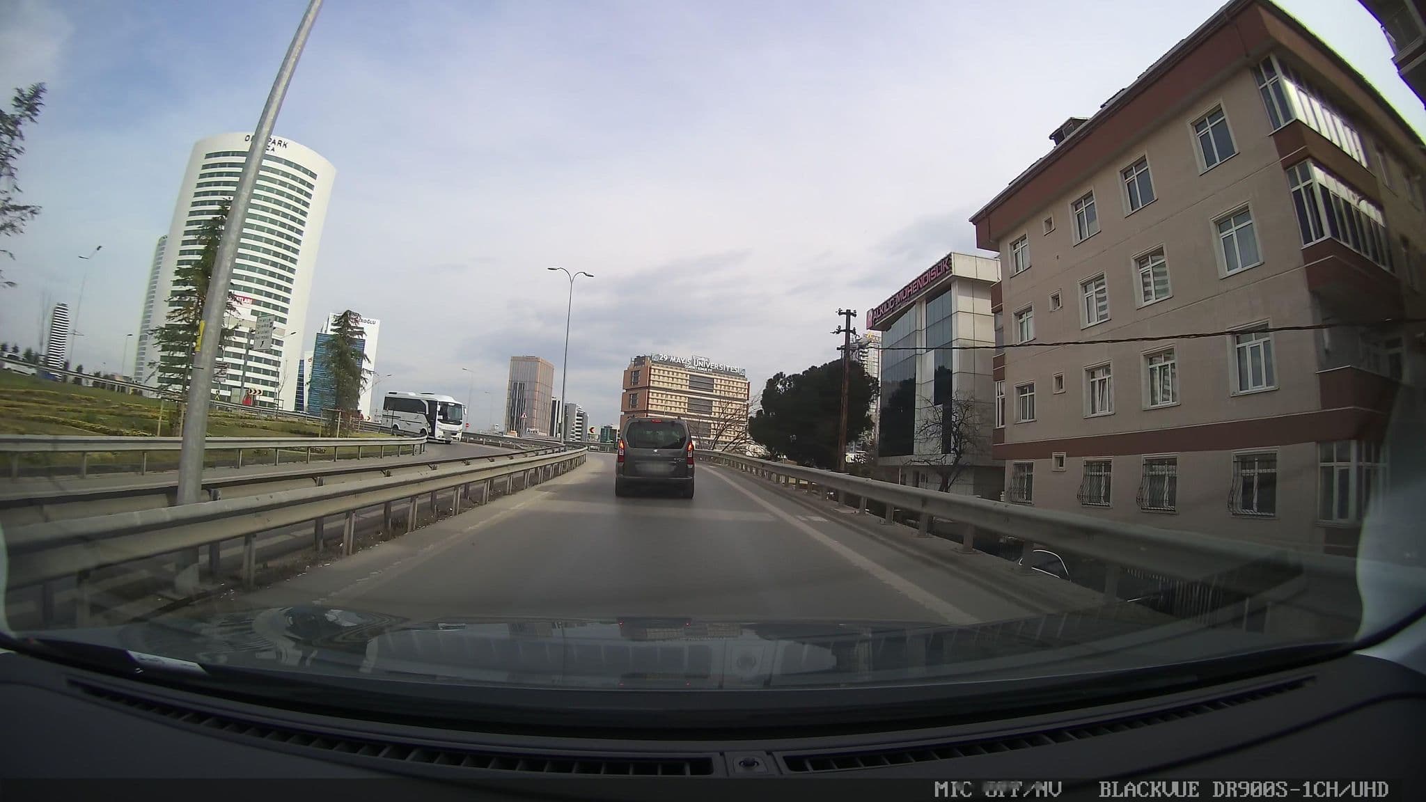 Street view near Emine Hanım'ın Evi, Umraniye — © ademturkmen (CC BY-SA · Mapillary)