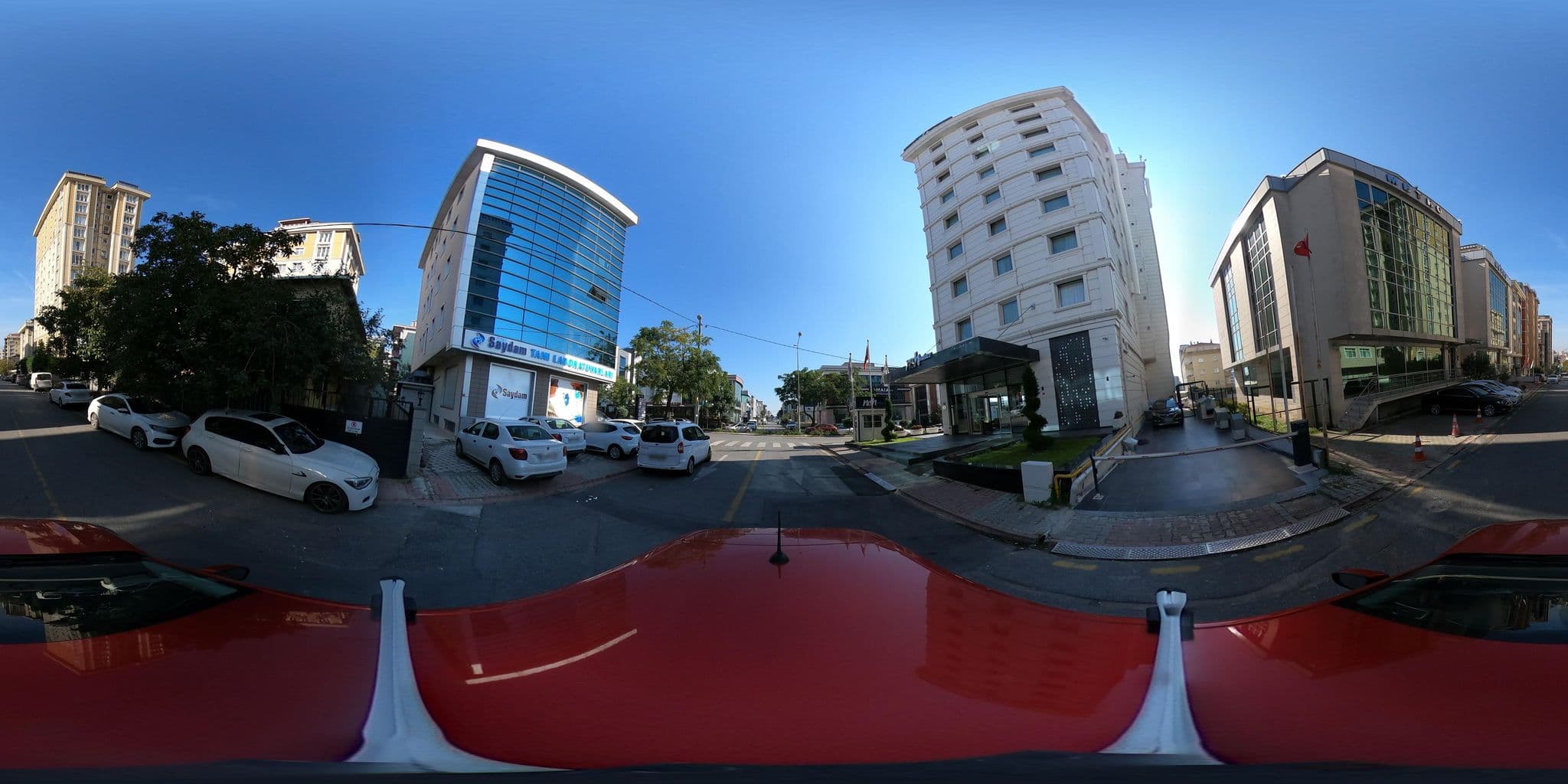 Street view near Nish Palace Suites, Umraniye — © ademturkmen (CC BY-SA · Mapillary)