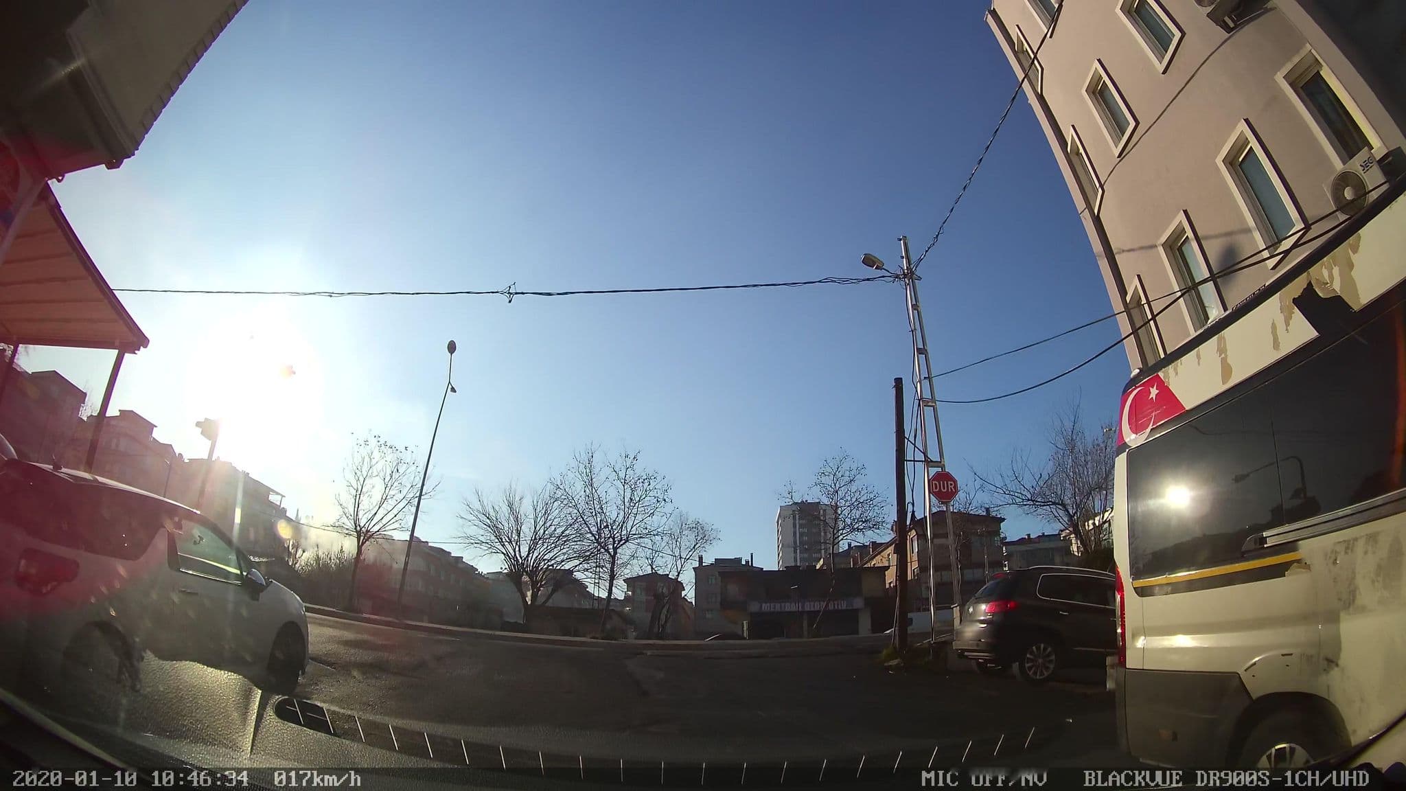 Street view near Escape Suit, Ataşehir — © yercizenler (CC BY-SA · Mapillary)