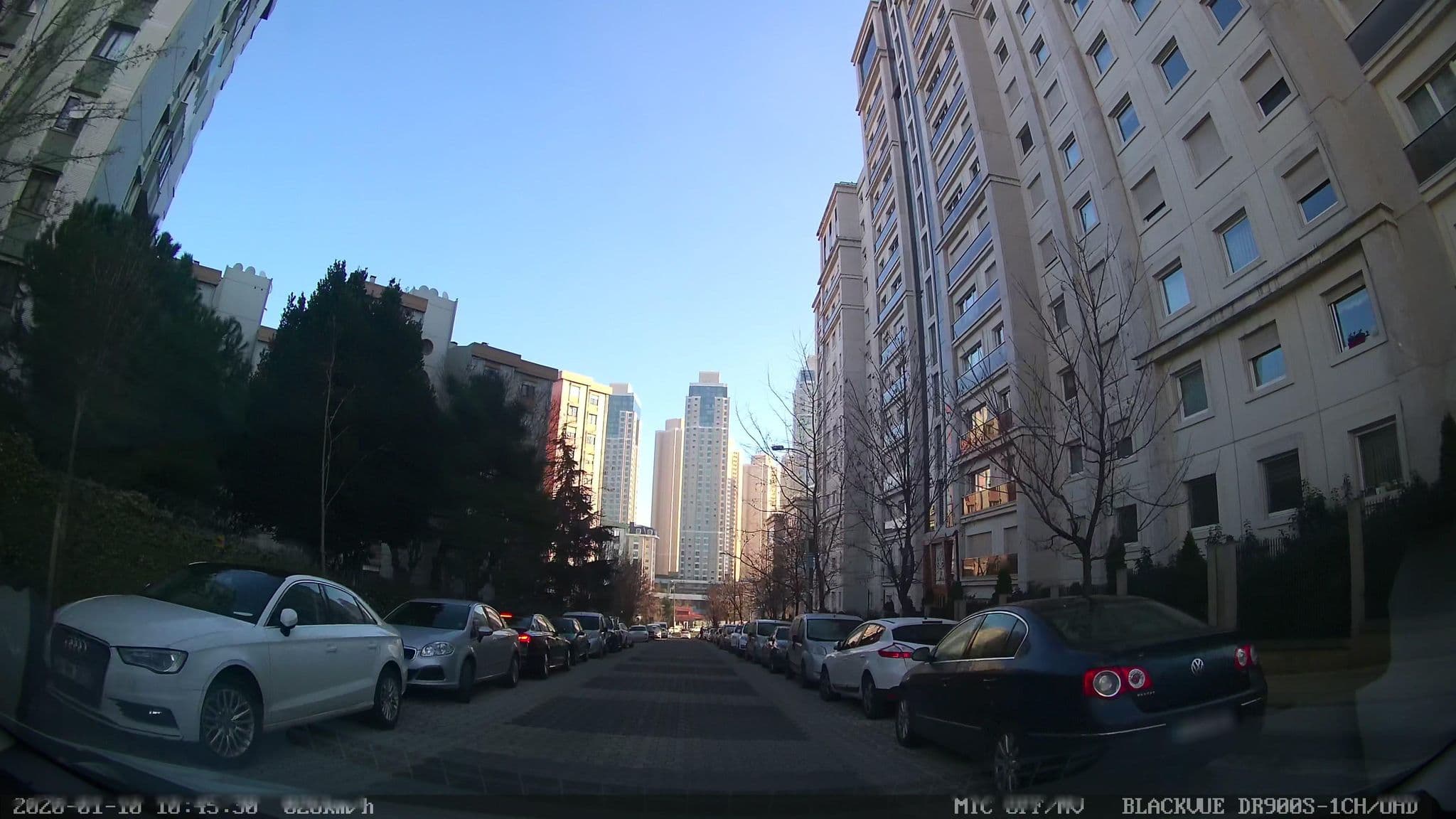 Street view near lebedos princess seferihisar, Ataşehir — © yercizenler (CC BY-SA · Mapillary)