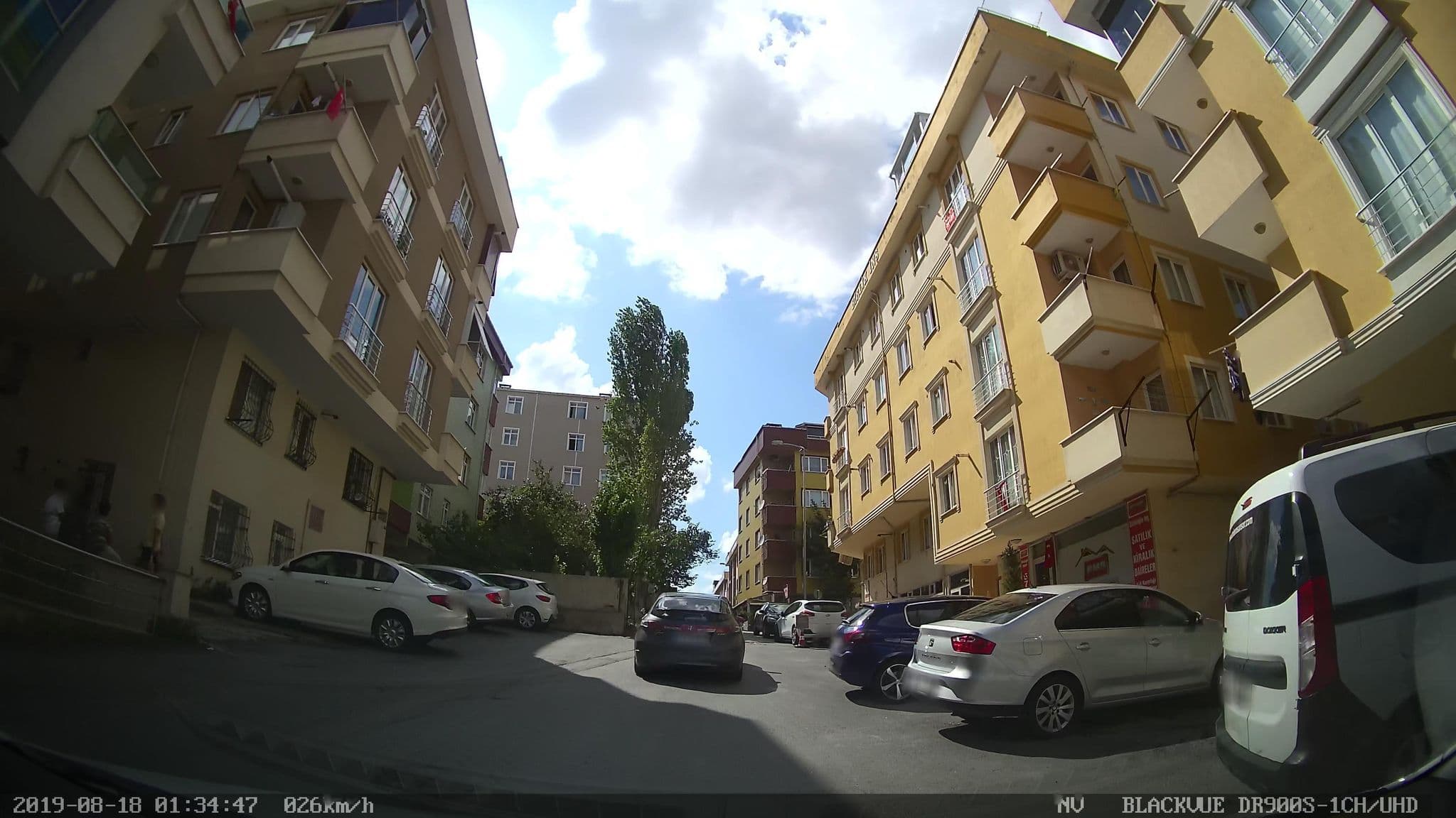 Street view near Marmaris, Ataşehir — © yercizenler (CC BY-SA · Mapillary)