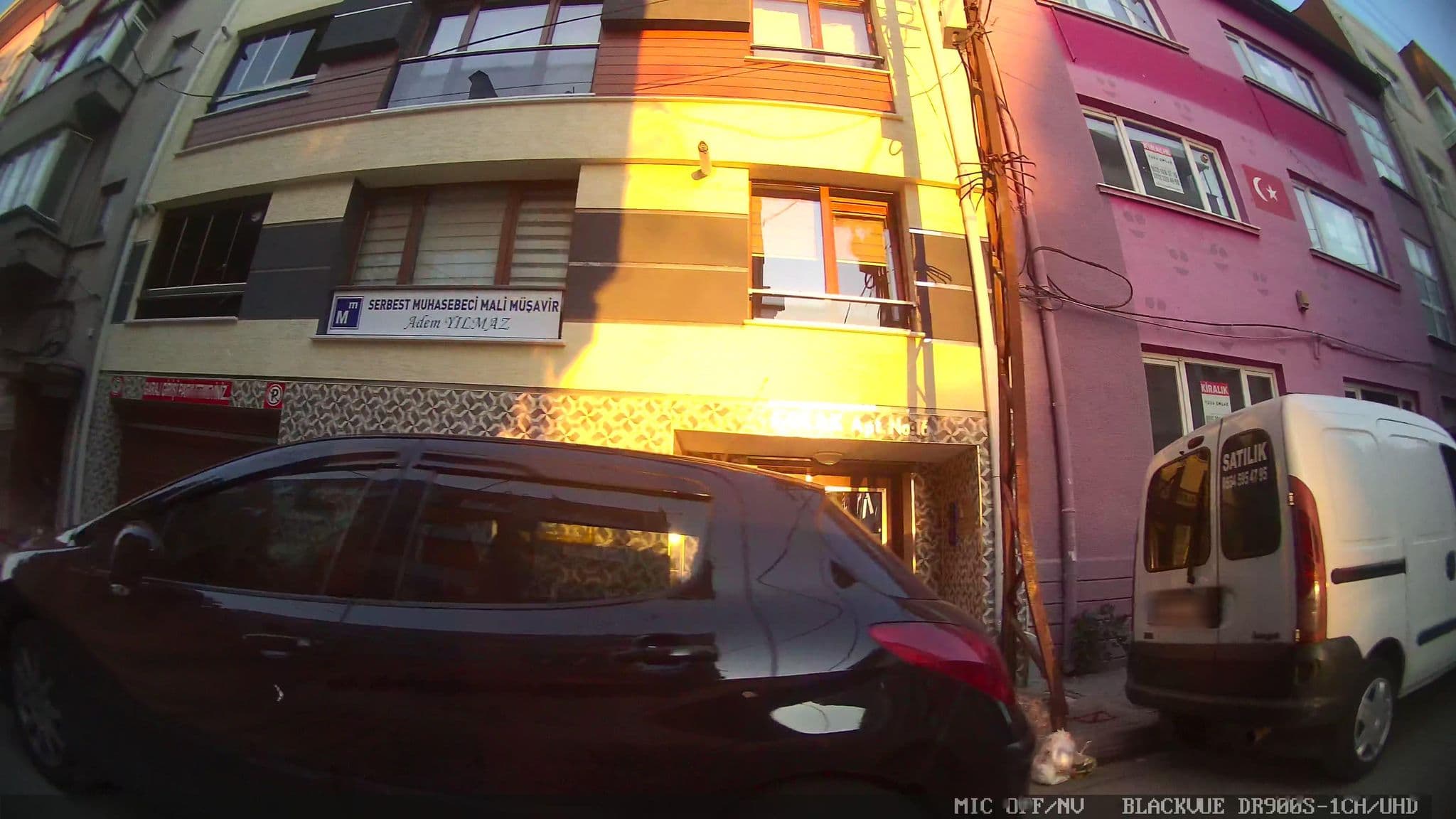 Street view near Odunpazarı Suit Apart, Eskişehir — © asturksever (CC BY-SA · Mapillary)