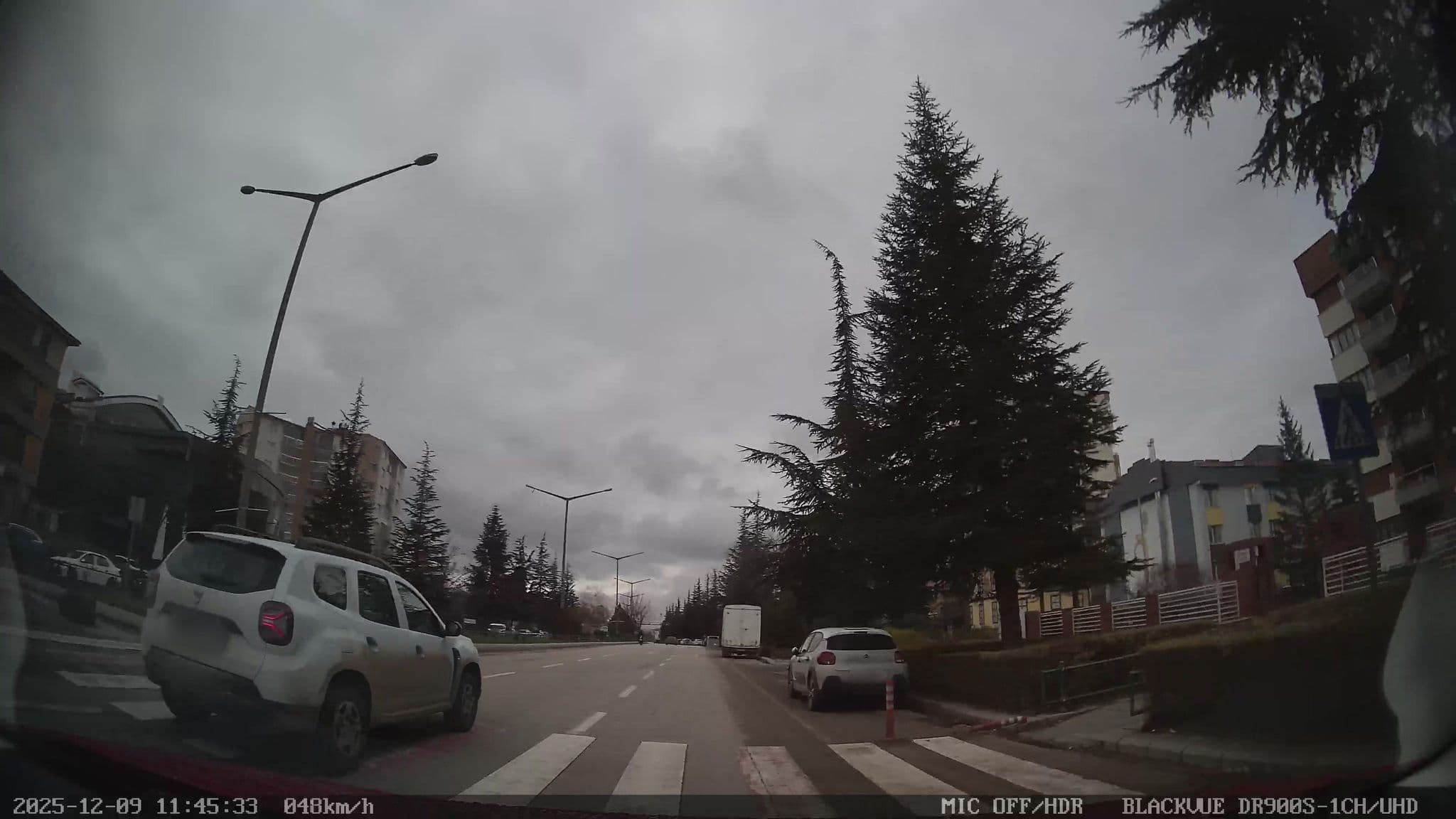 Street view near Eskişehir Apart Otel, Eskişehir — © unen (CC BY-SA · Mapillary)