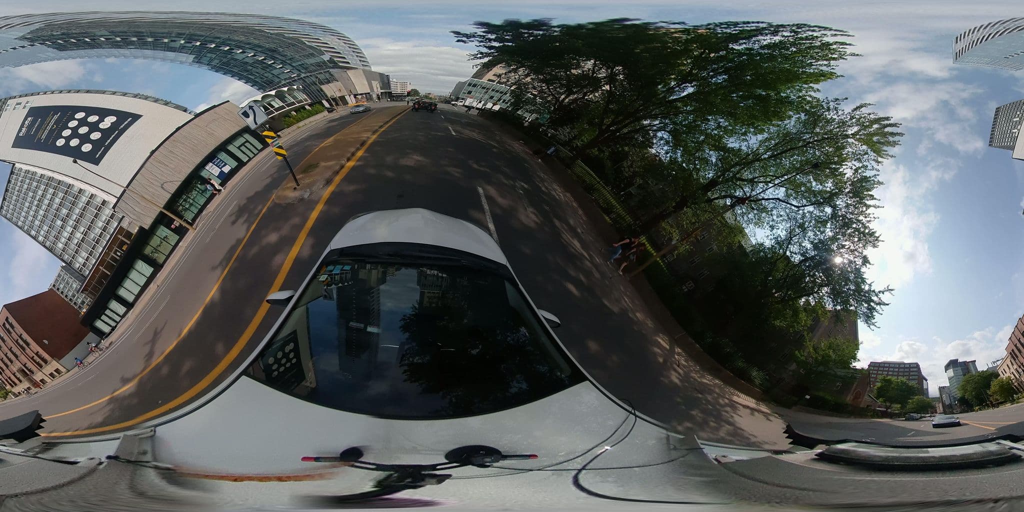 Street view near Maritime Plaza, Ville-Marie — © VdM (CC BY-SA · Mapillary)