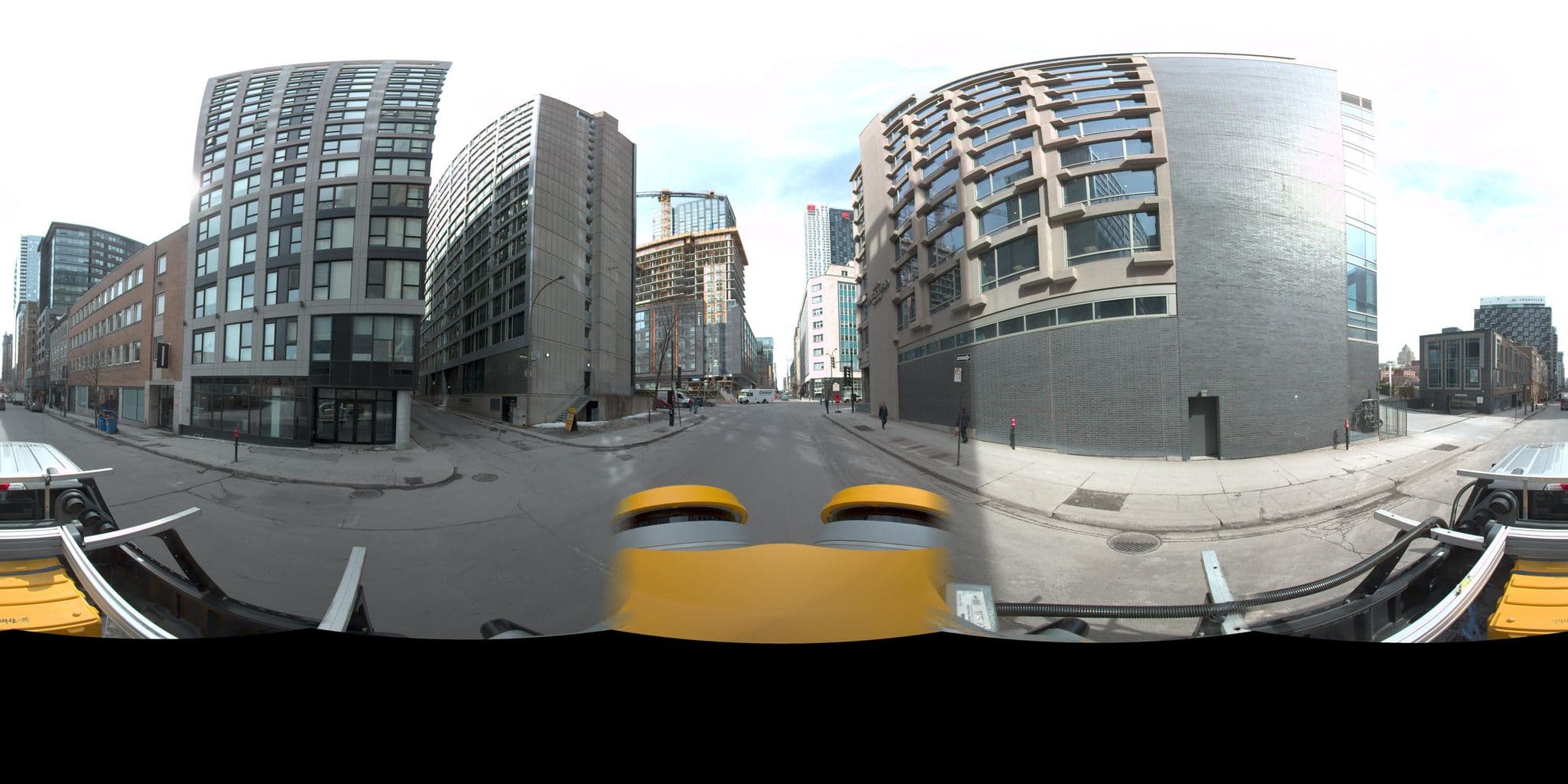 Street view near Courtyard Marriott Downtown Montreal, Ville-Marie — © VdM (CC BY-SA · Mapillary)