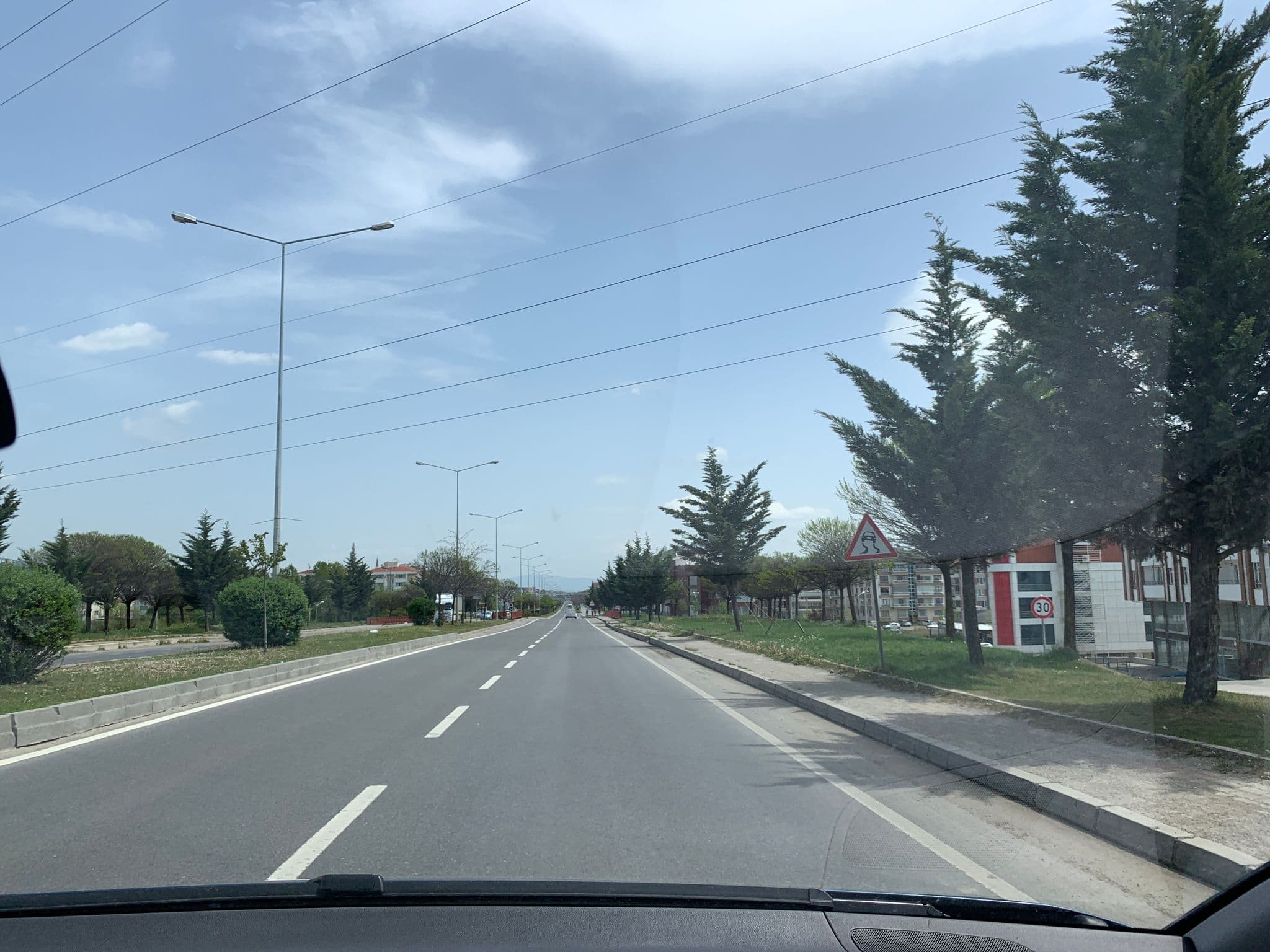 Street view near Çizmeci Motel, Bolu — © empty (CC BY-SA · Mapillary)
