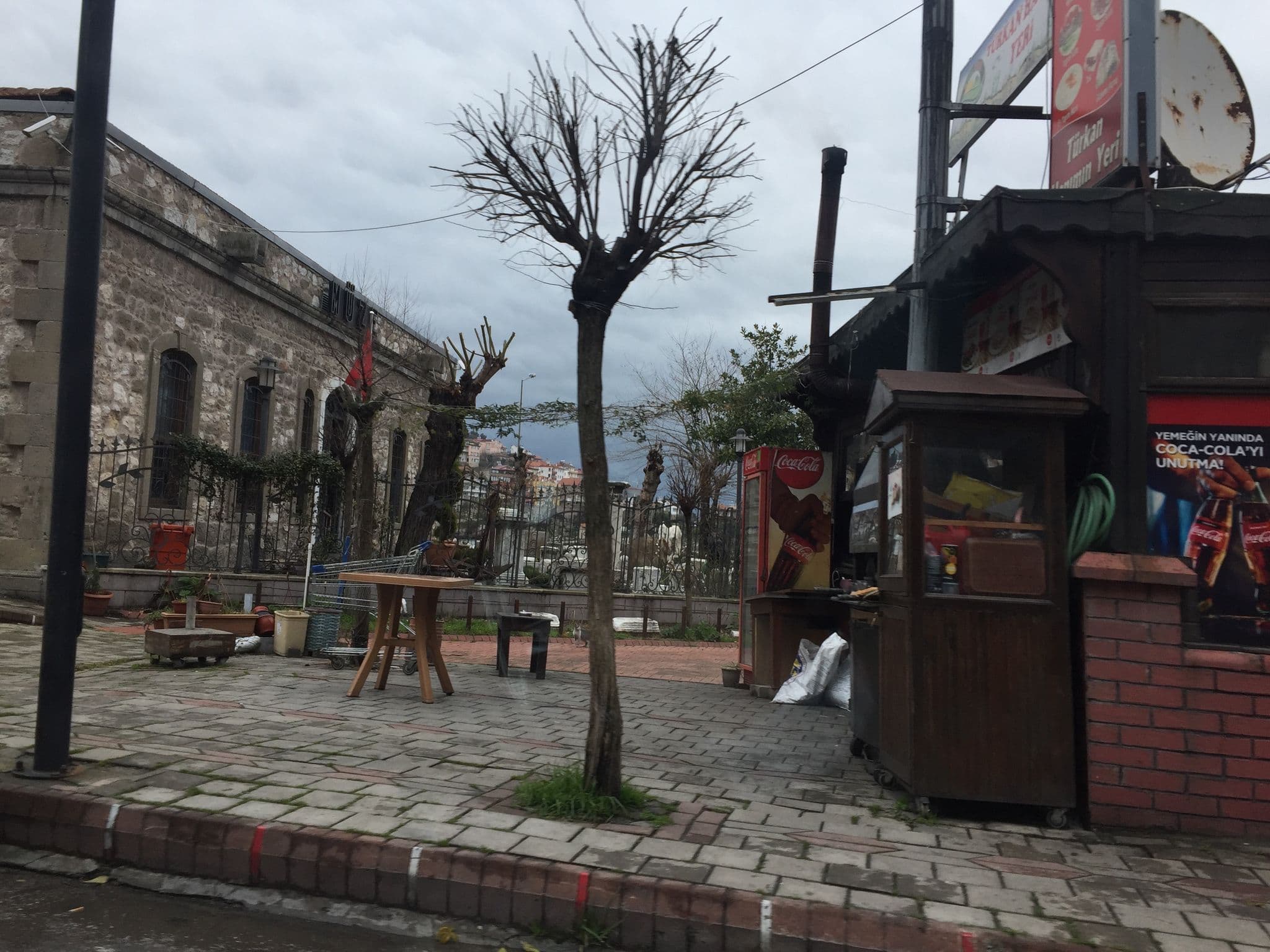 Street view near Kuskayasi otel, Amasra — © avci1995 (CC BY-SA · Mapillary)