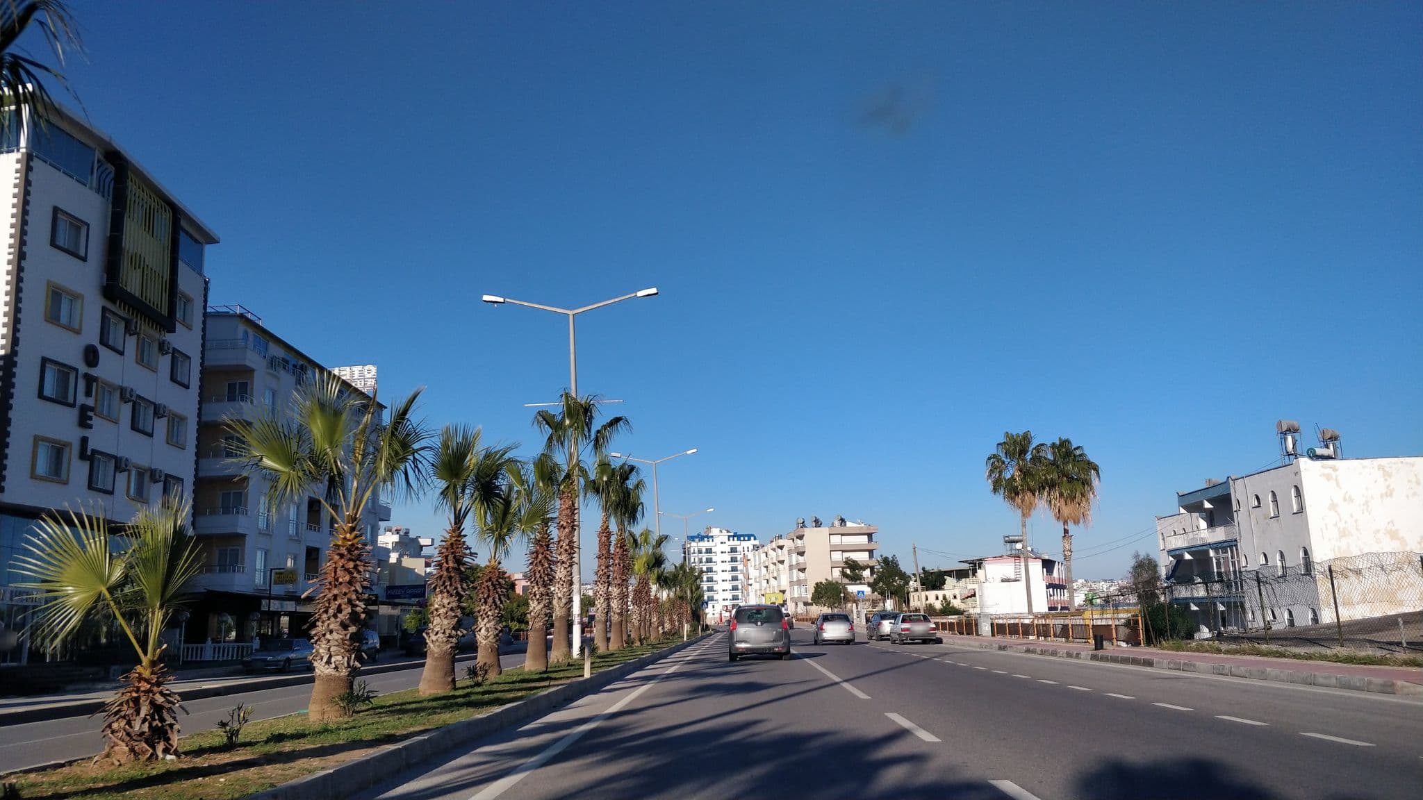 Street view near Jasmine Blue Hotel Havuzbaşı, Atakent — © kasar (CC BY-SA · Mapillary)