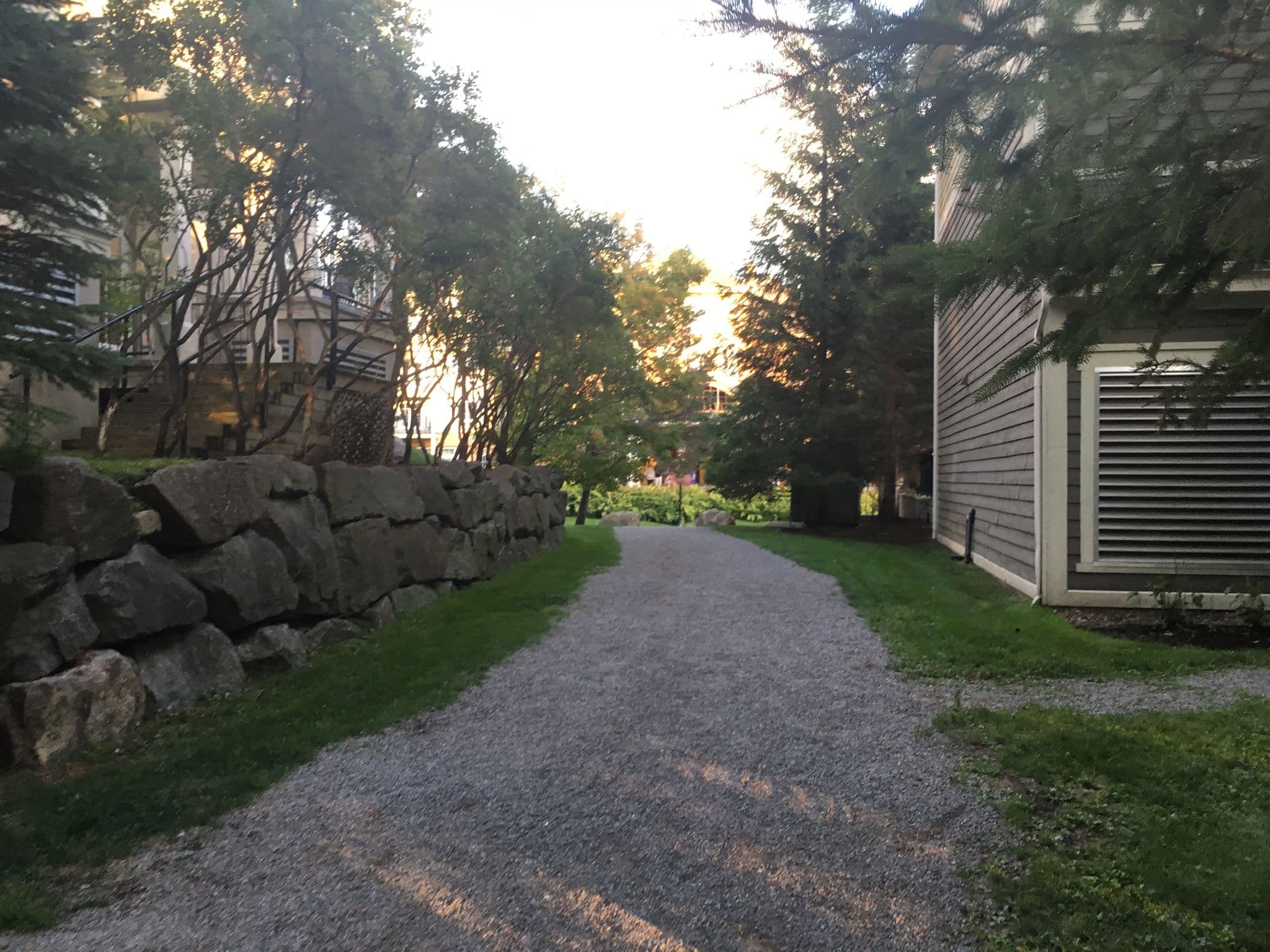 Street view near Ermitage du Lac, Mont-Tremblant — © brandonc (CC BY-SA · Mapillary)